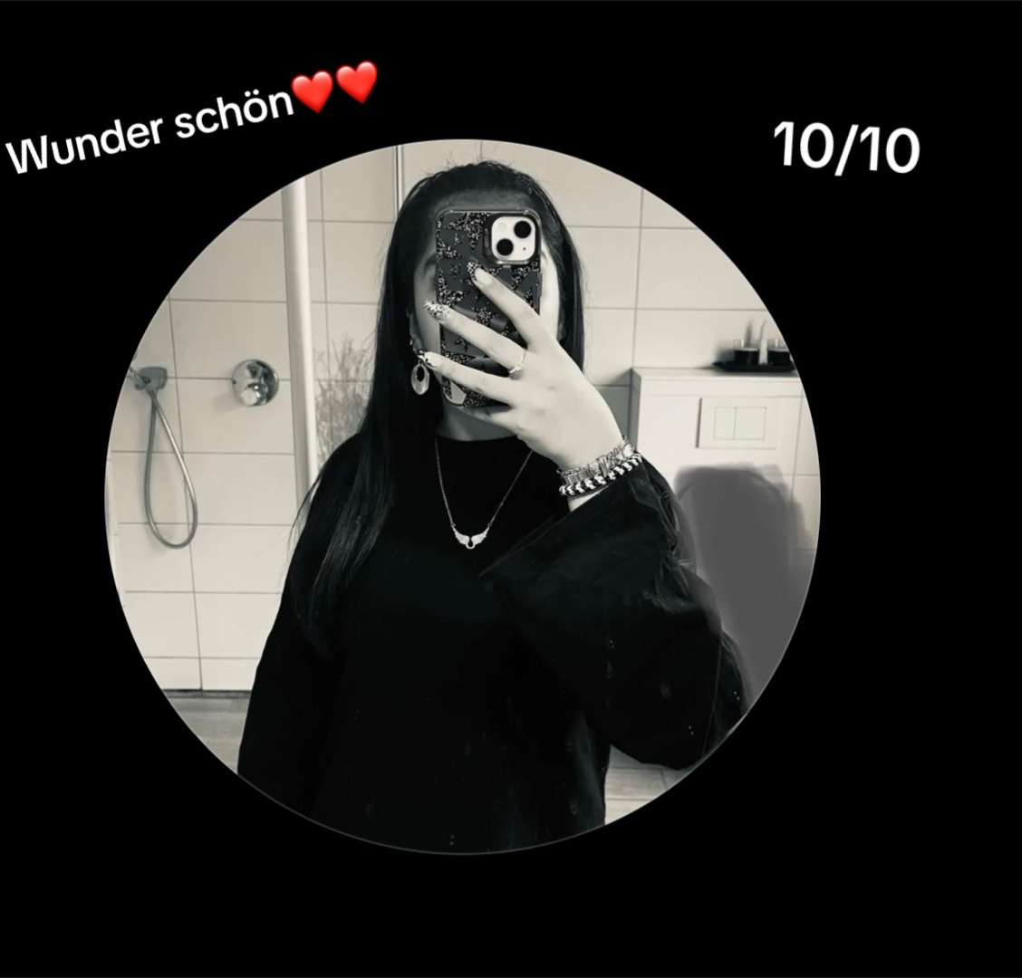 @Ewin the Pengui 🐧🤍🌺
