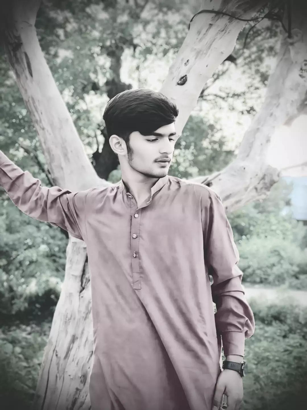 @Husnain🌸