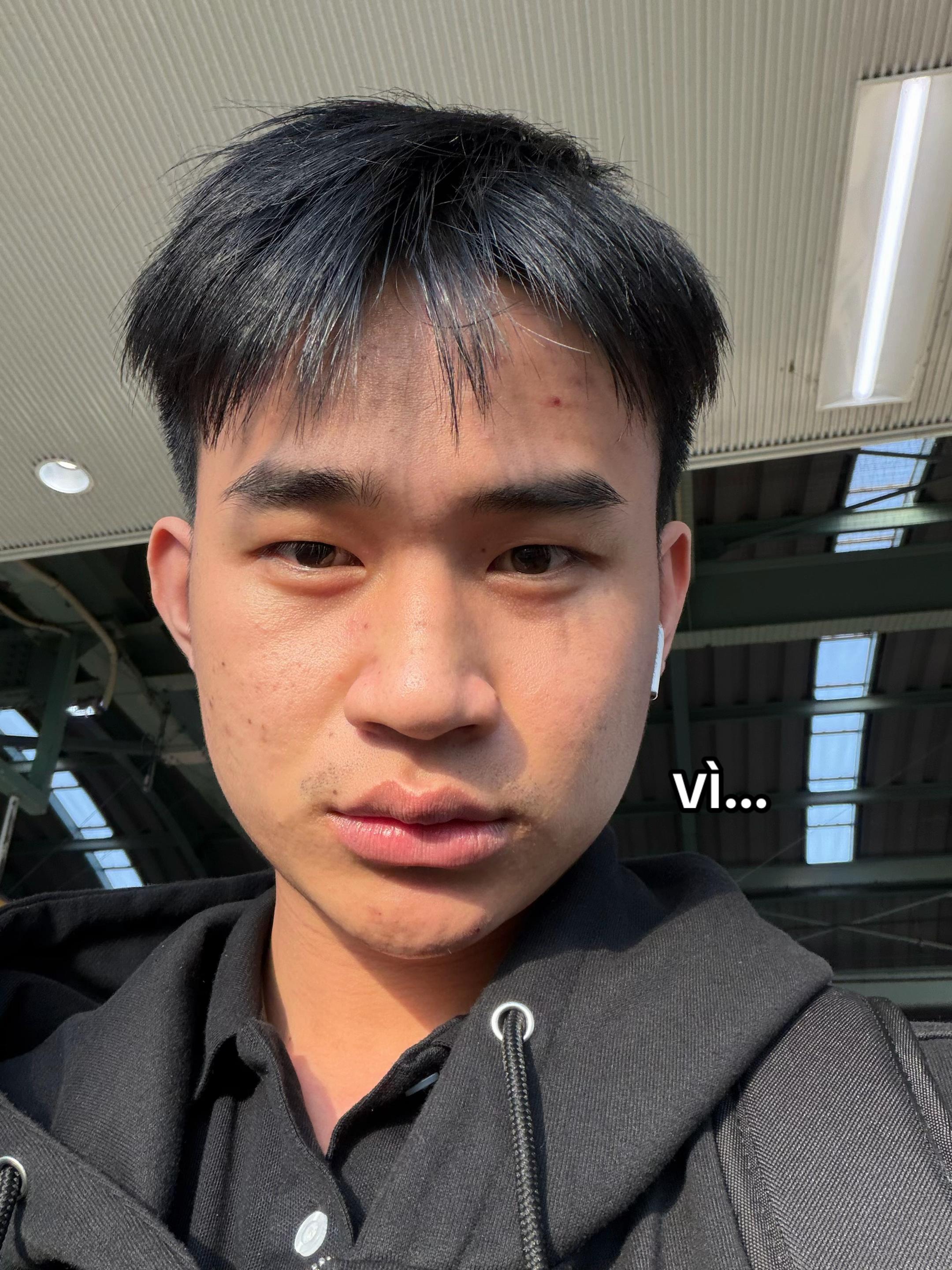 @thằng nhóc hay khóc