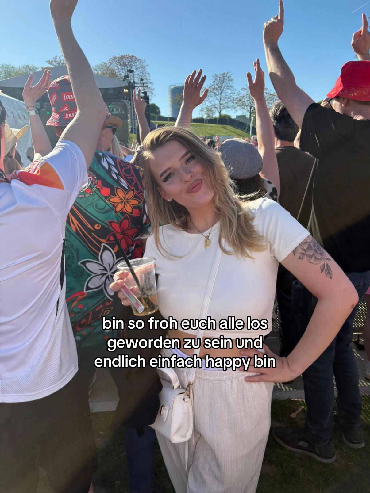 @sophii.blonde