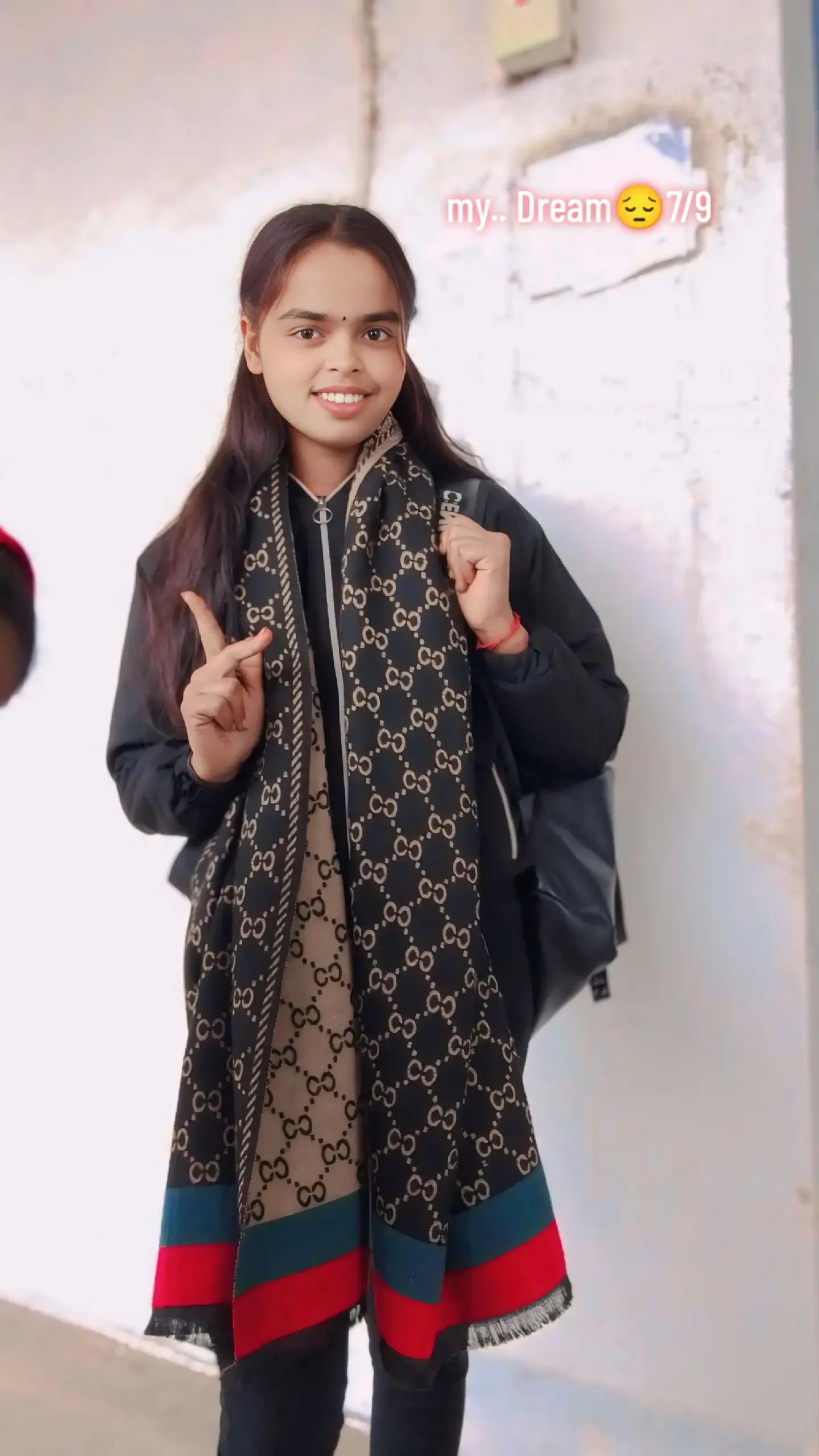 @bhaiya🌎__ke&hearts;️__ladli😘__bahin