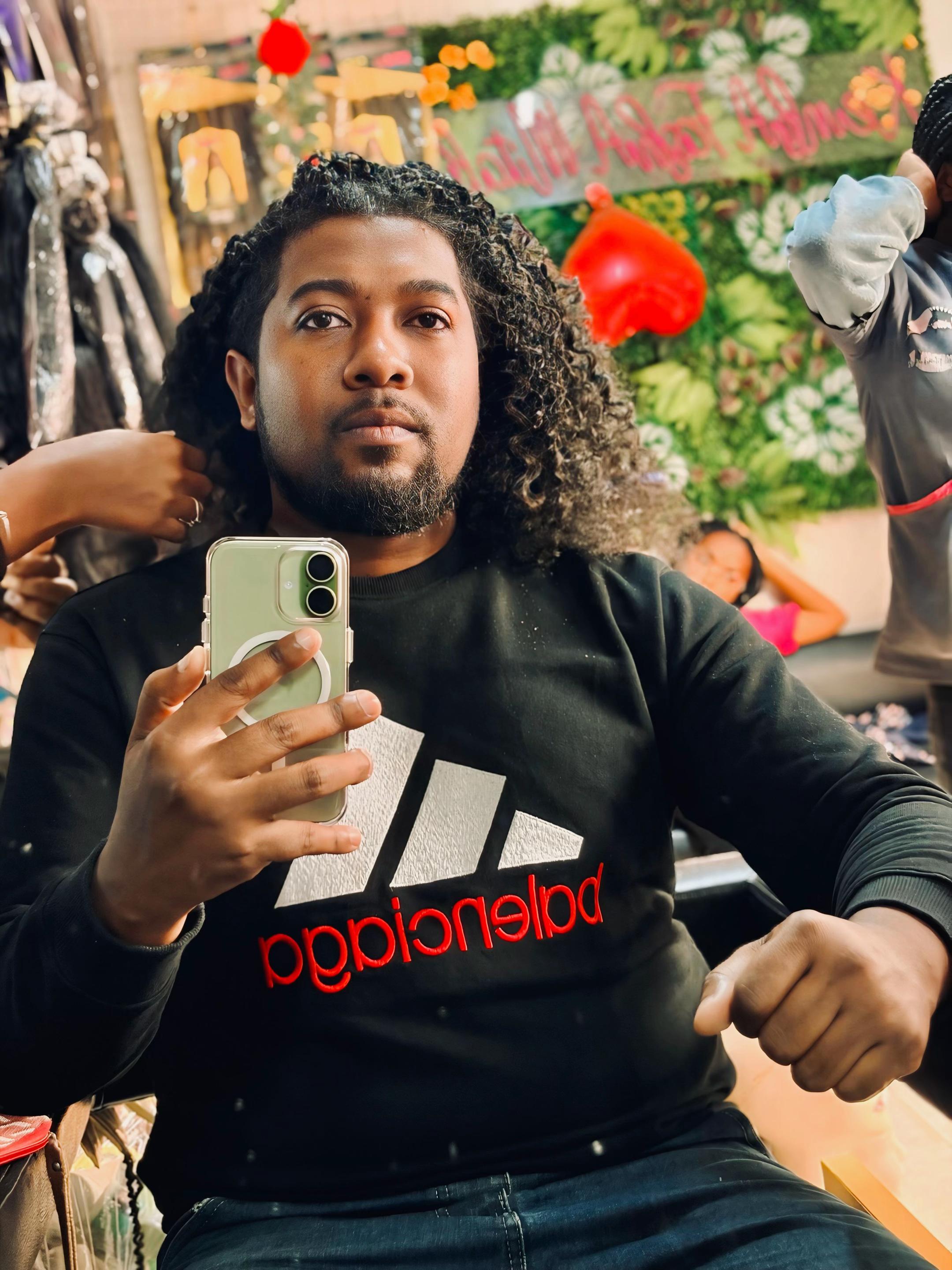 @Tövolahy Mangitry