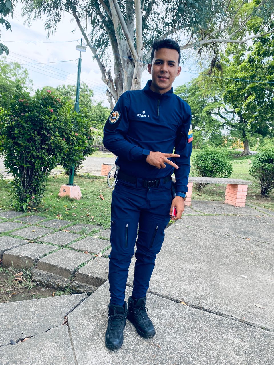 @Olivera. Oficial@