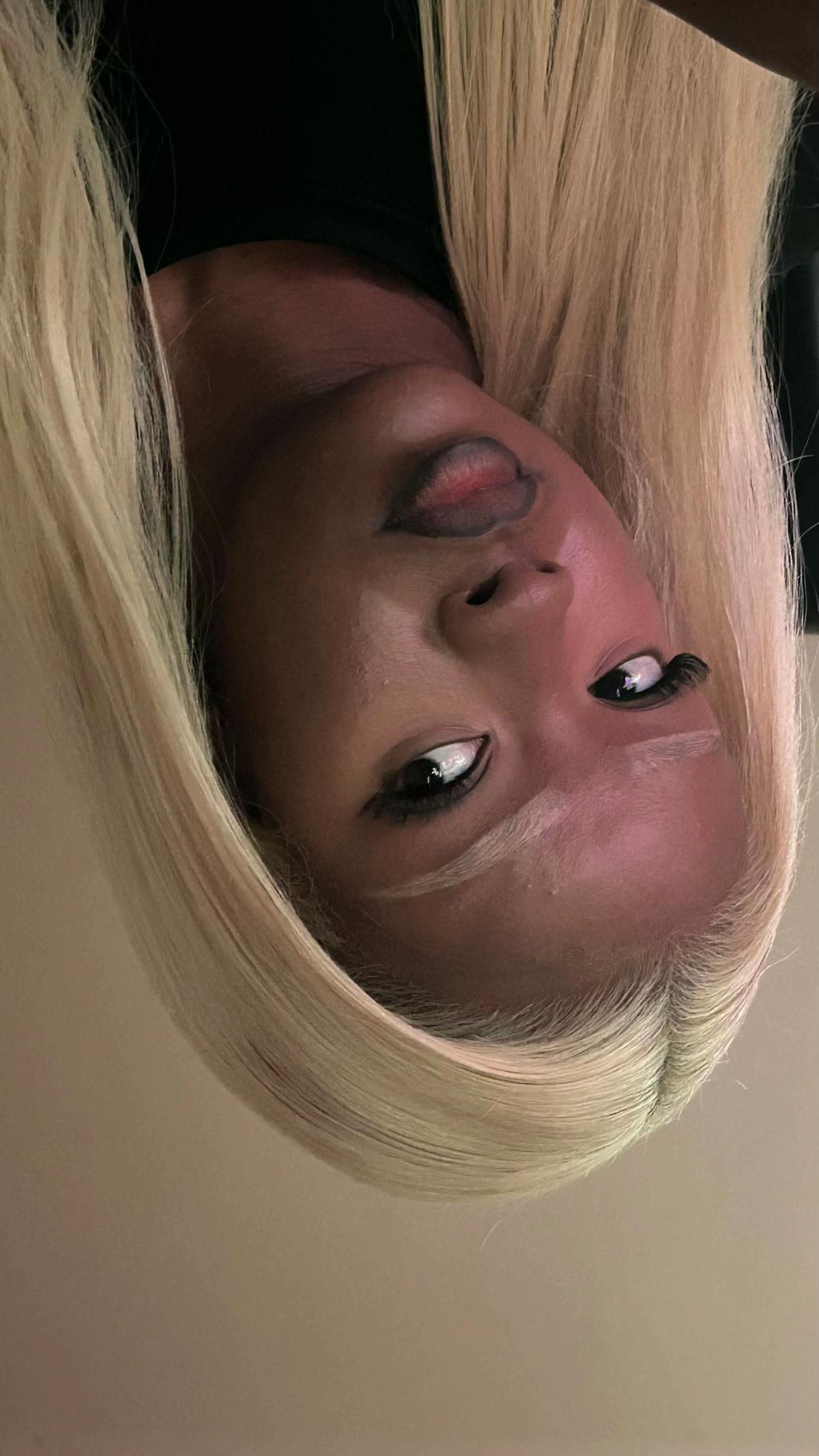 @𝐬𝐢𝐦𝐩