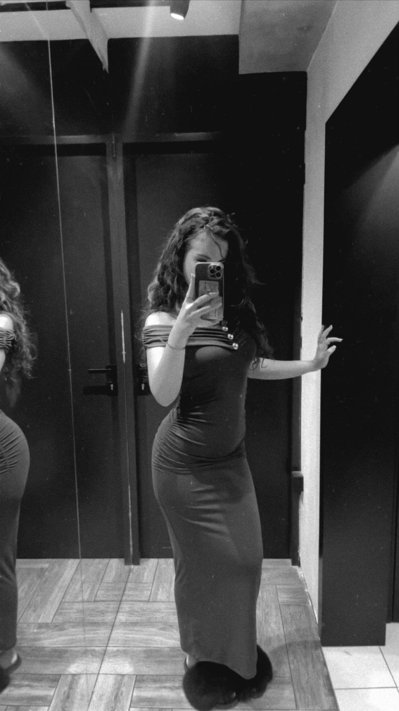 @𝑽𝒂𝒍𝒆💋