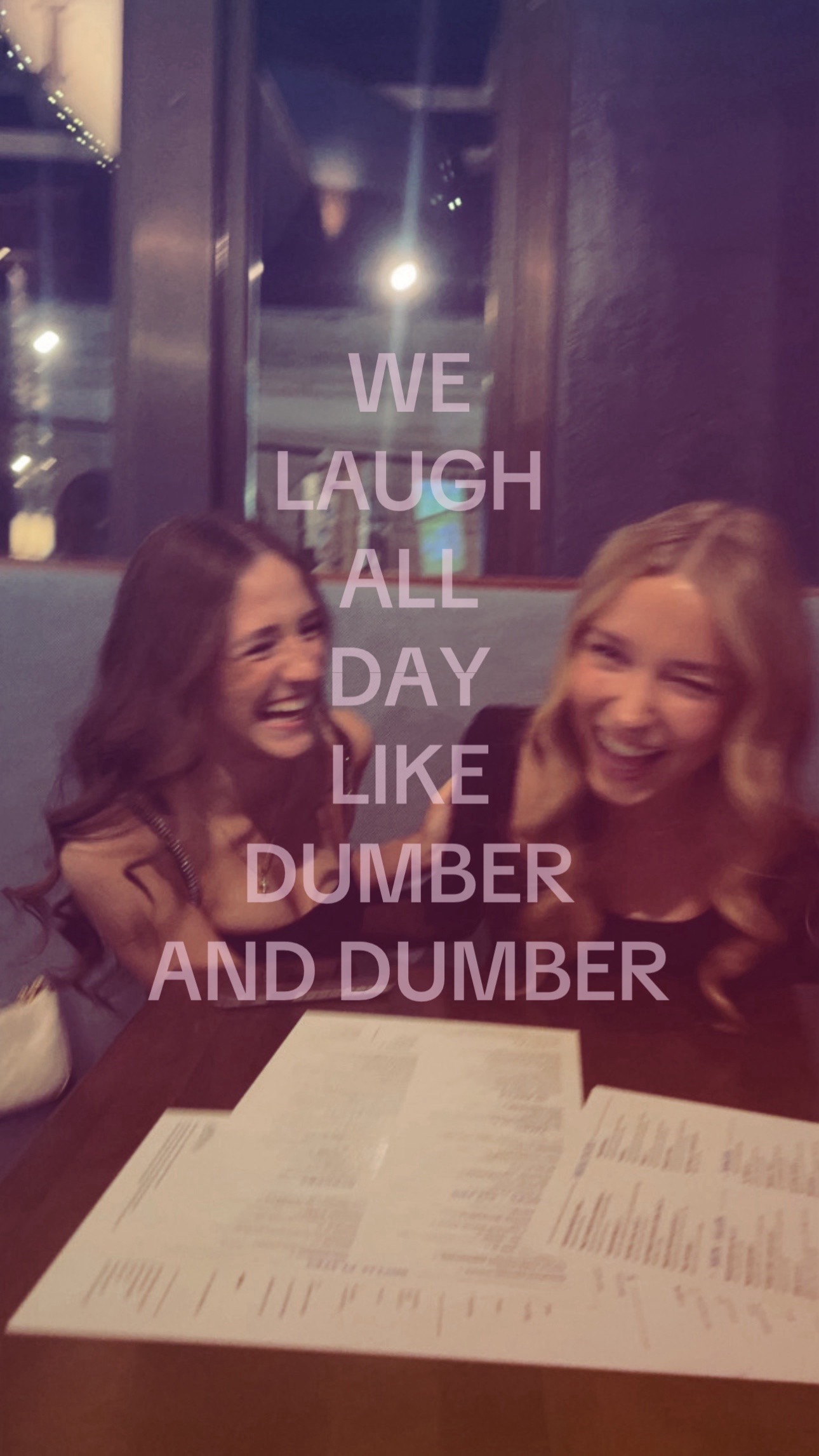 @👩🏼👩🏼