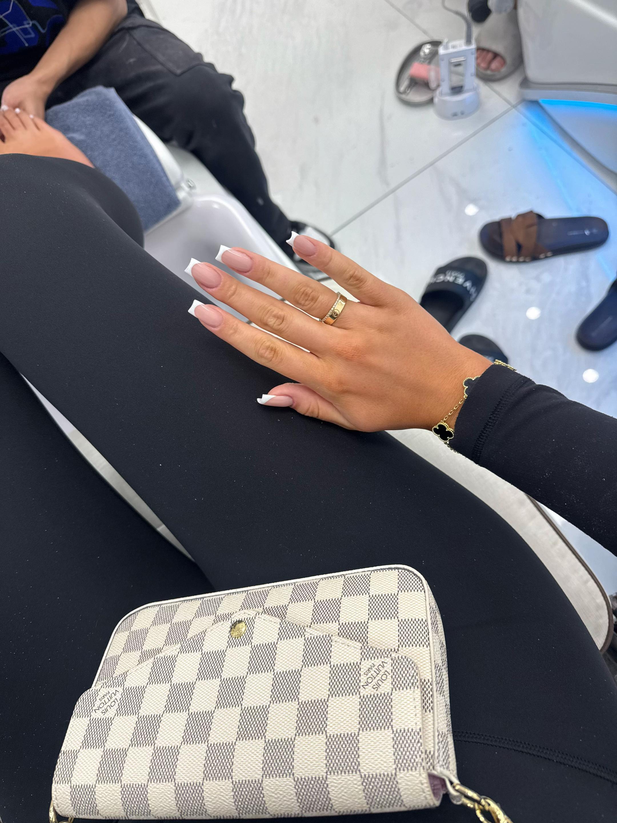 @jelenaracicxo