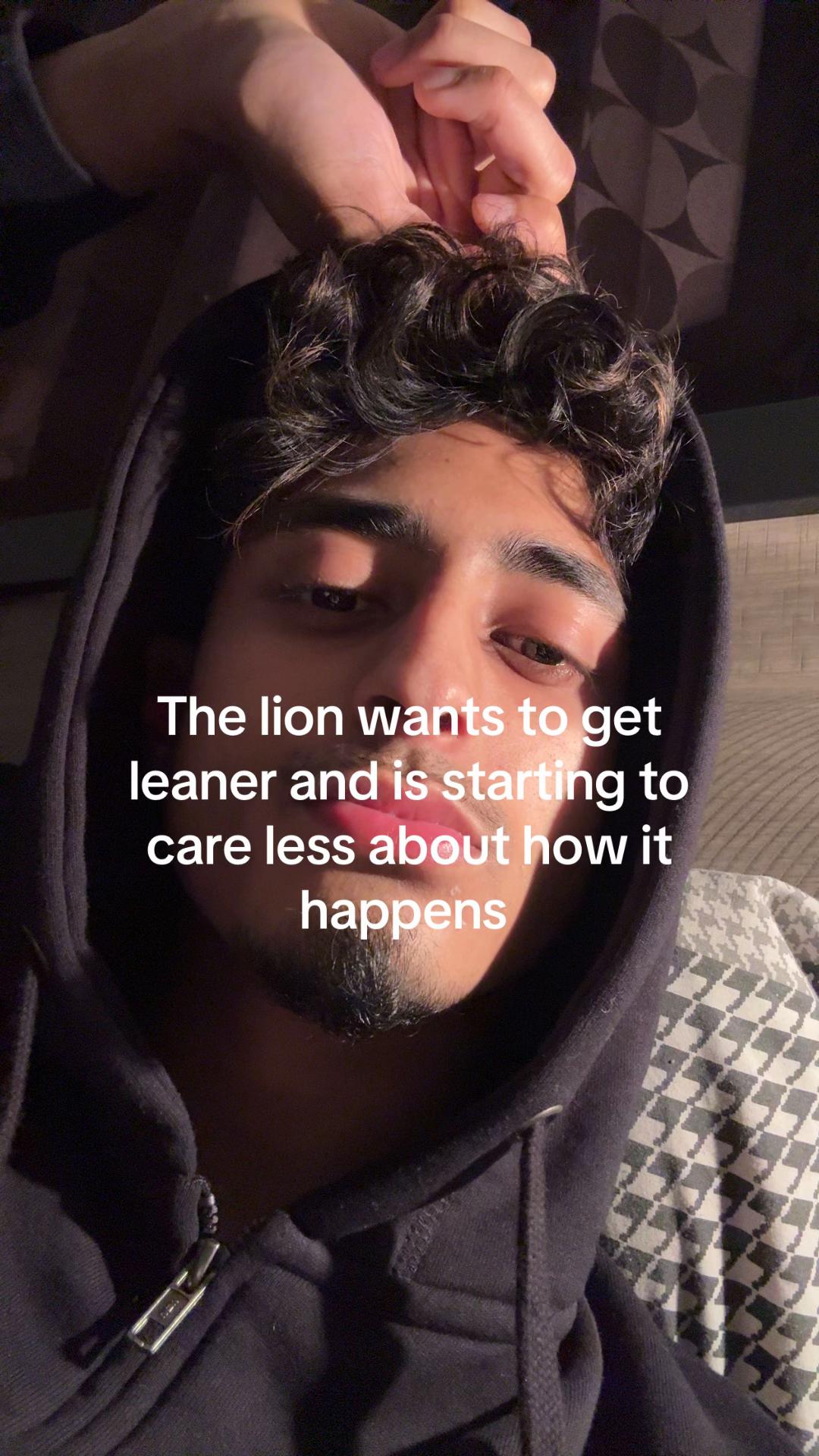 @ES