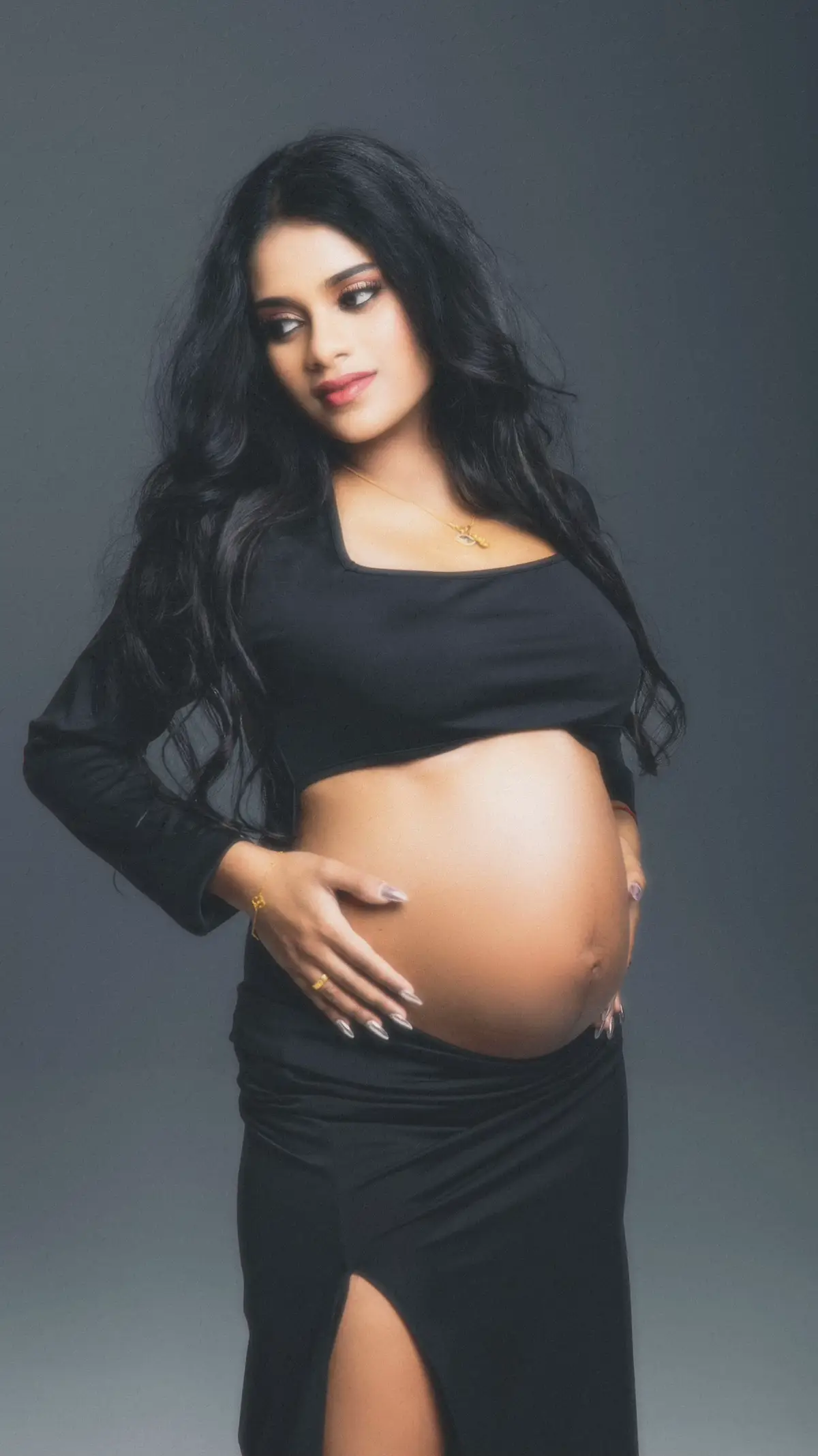 @elakiyaak