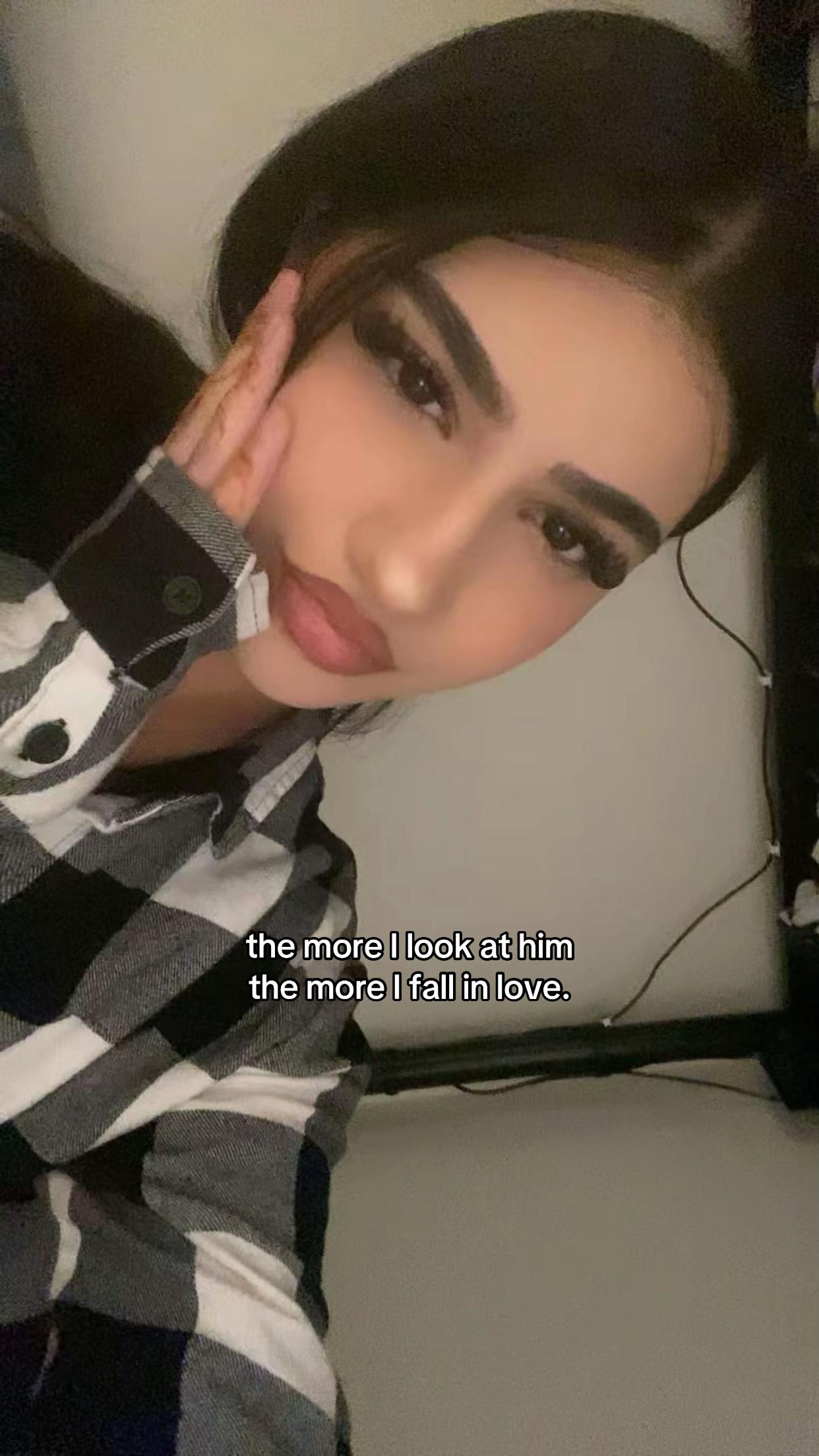 @𝓱♾️.
