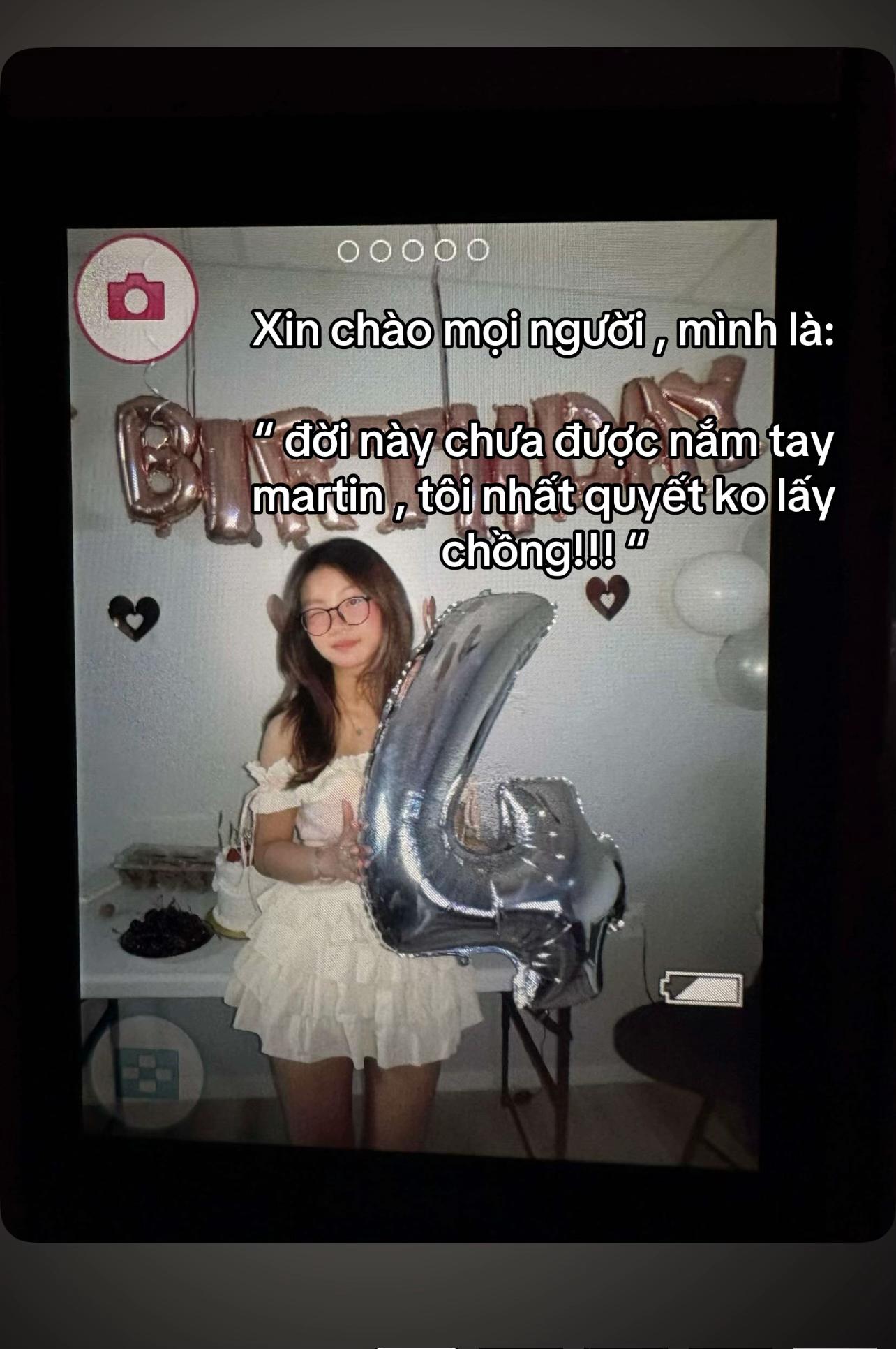 @imnottina