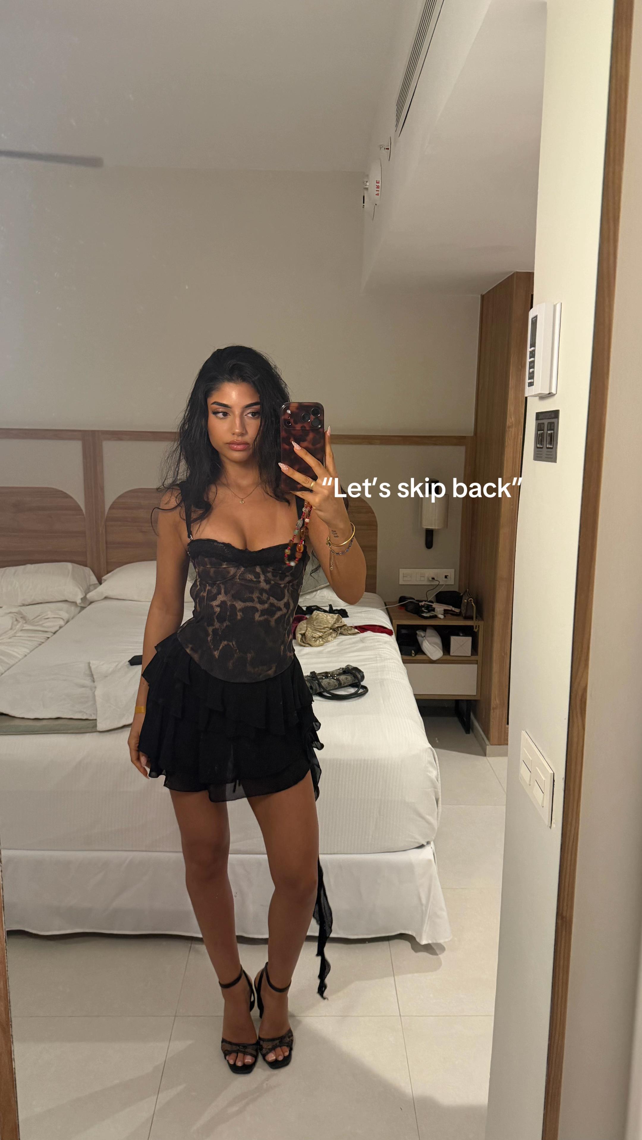 @Rania