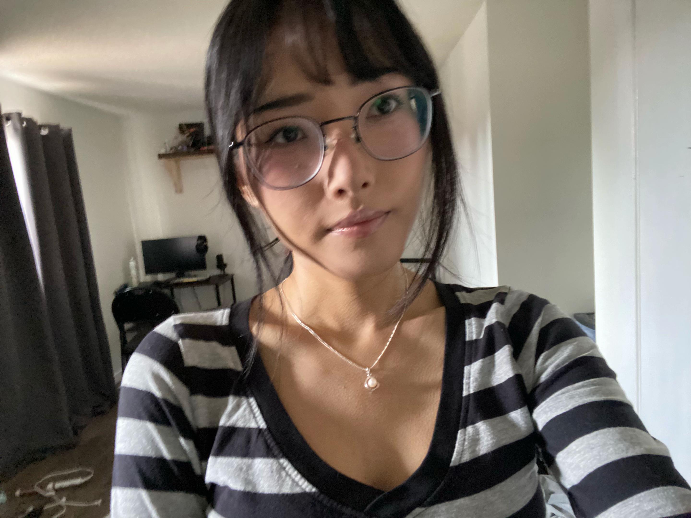 @:D
