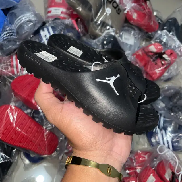 @JFS AND SLIDES FOOTWEAR STORE