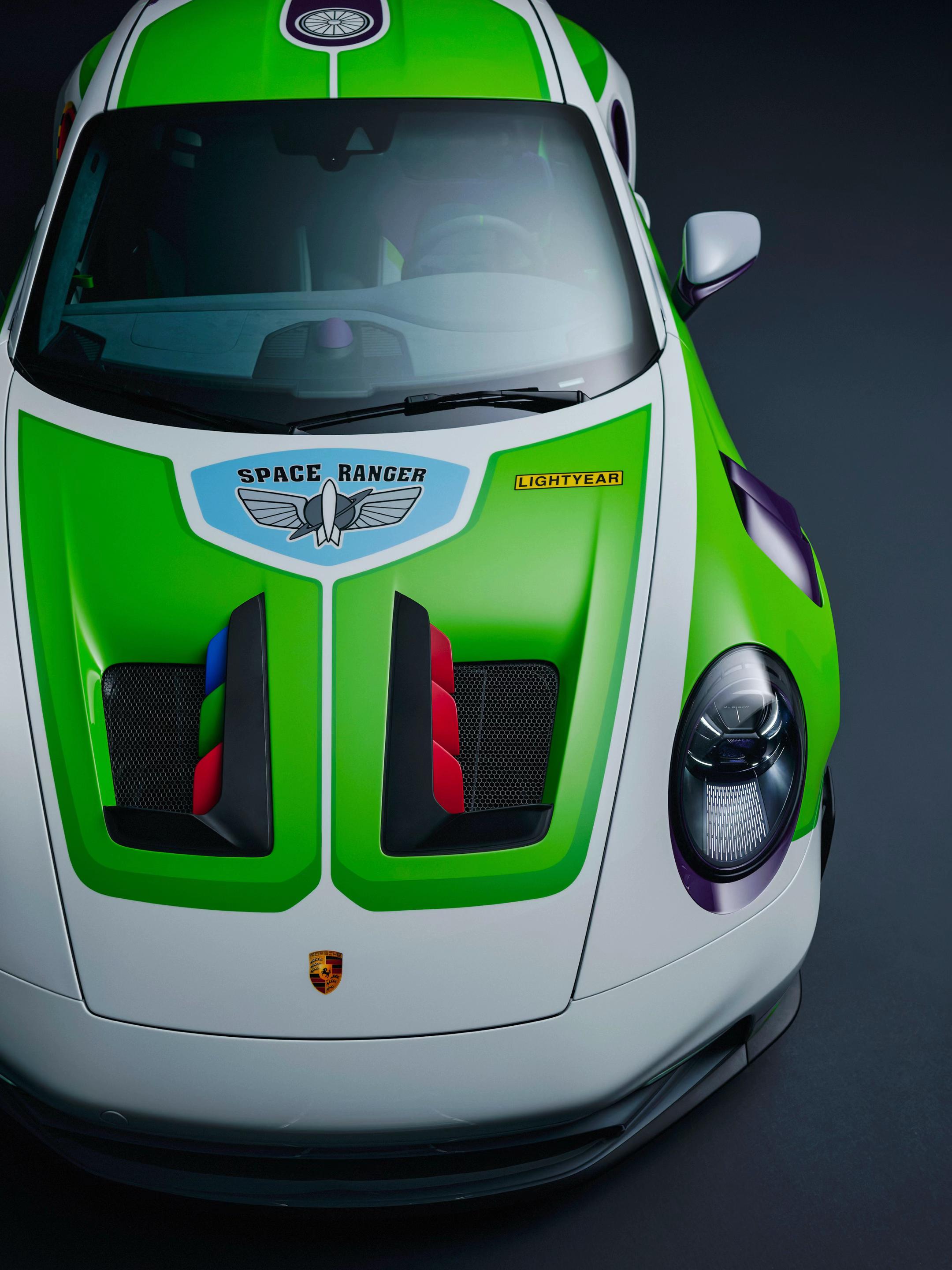 @Porsche