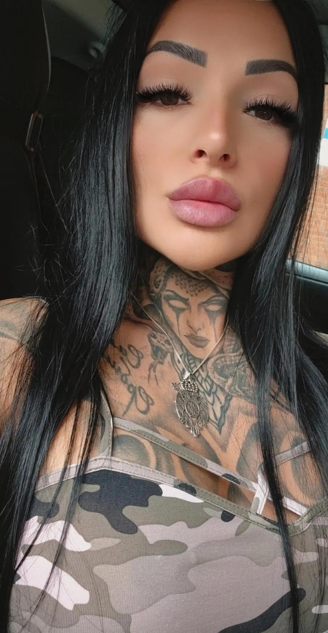 @Beniken93