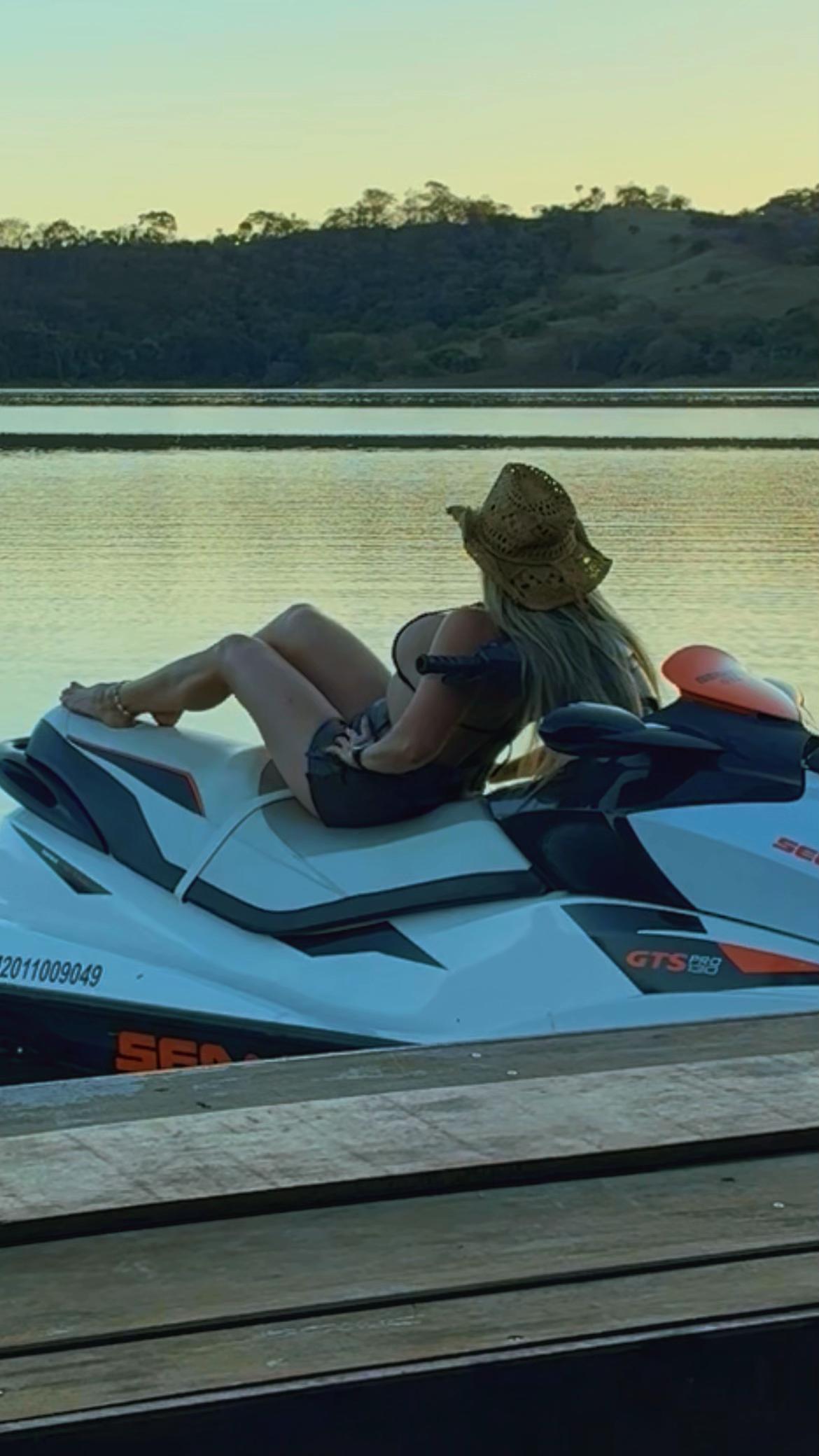 @𝘔𝘢𝘳𝘭𝘦𝘪 ᰔ