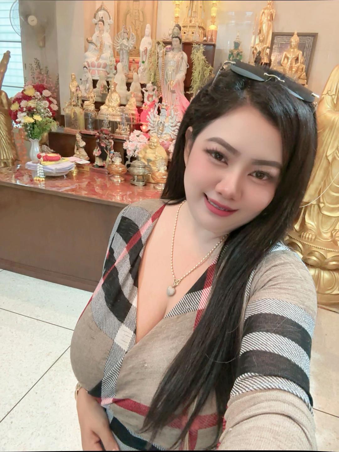 @👑เกี่ยวก้อย👑🧸🥥1800ซีซี🥥🧸