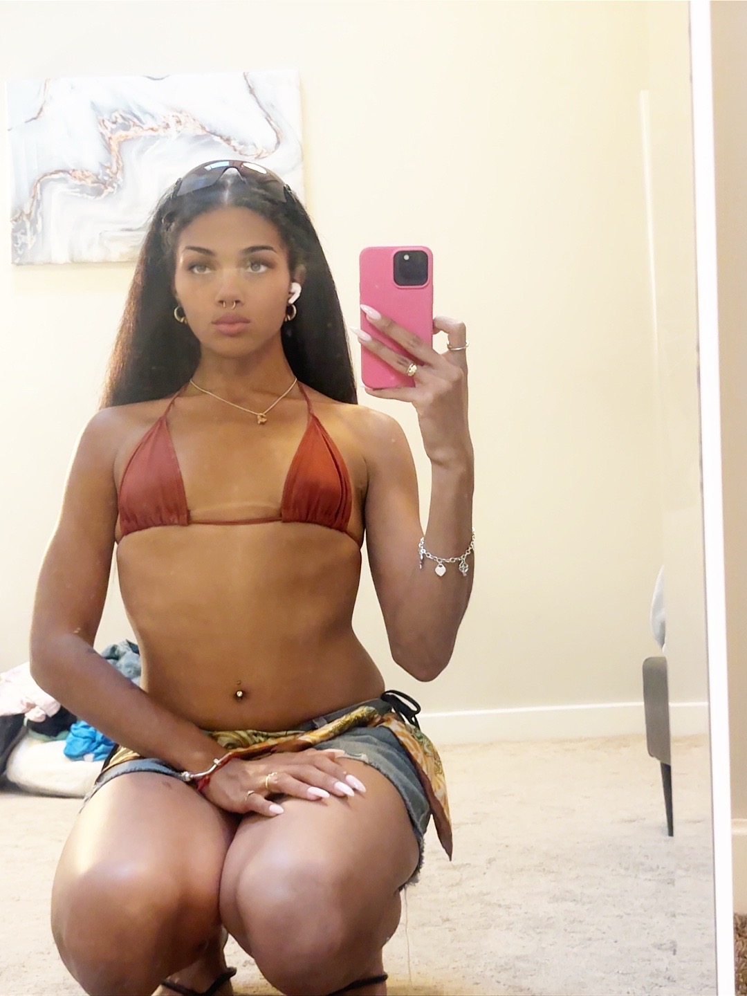 @(🎀>💋<)
