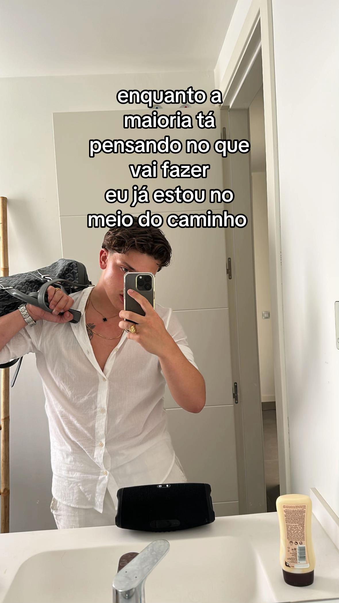 @arthur.webb3