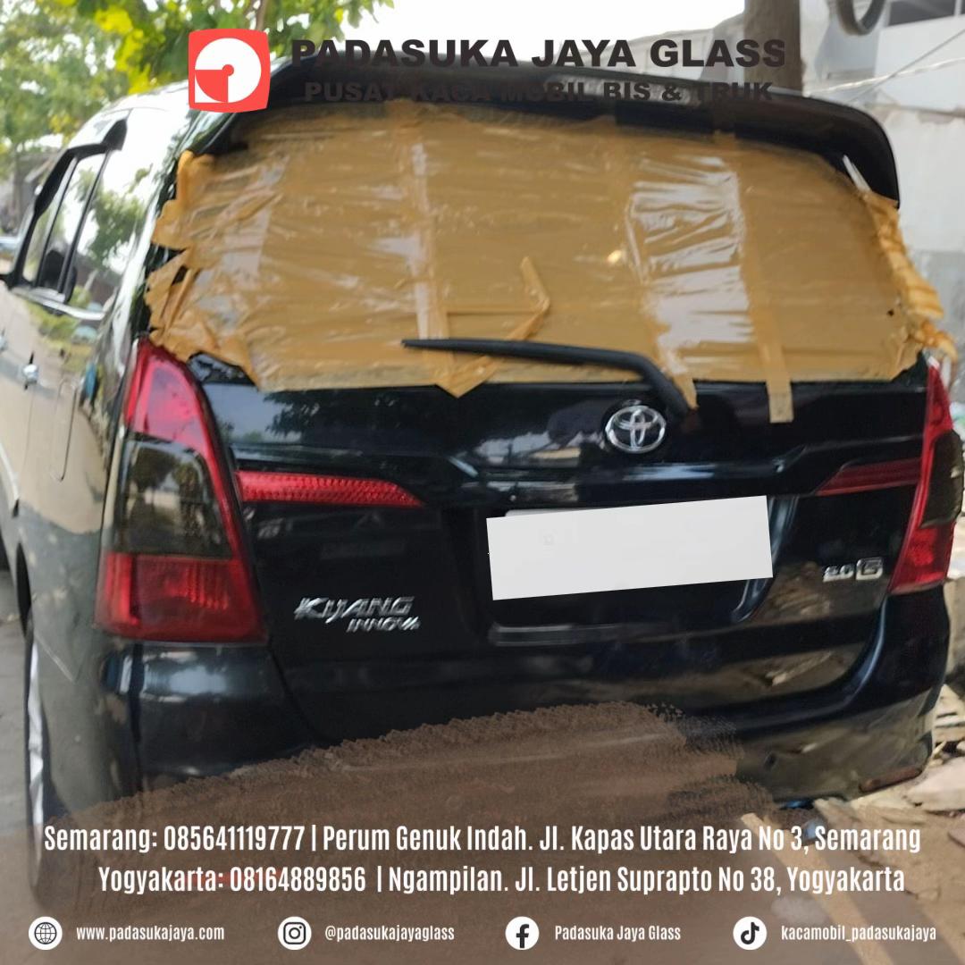 @Kaca Mobil Padasuka Jaya