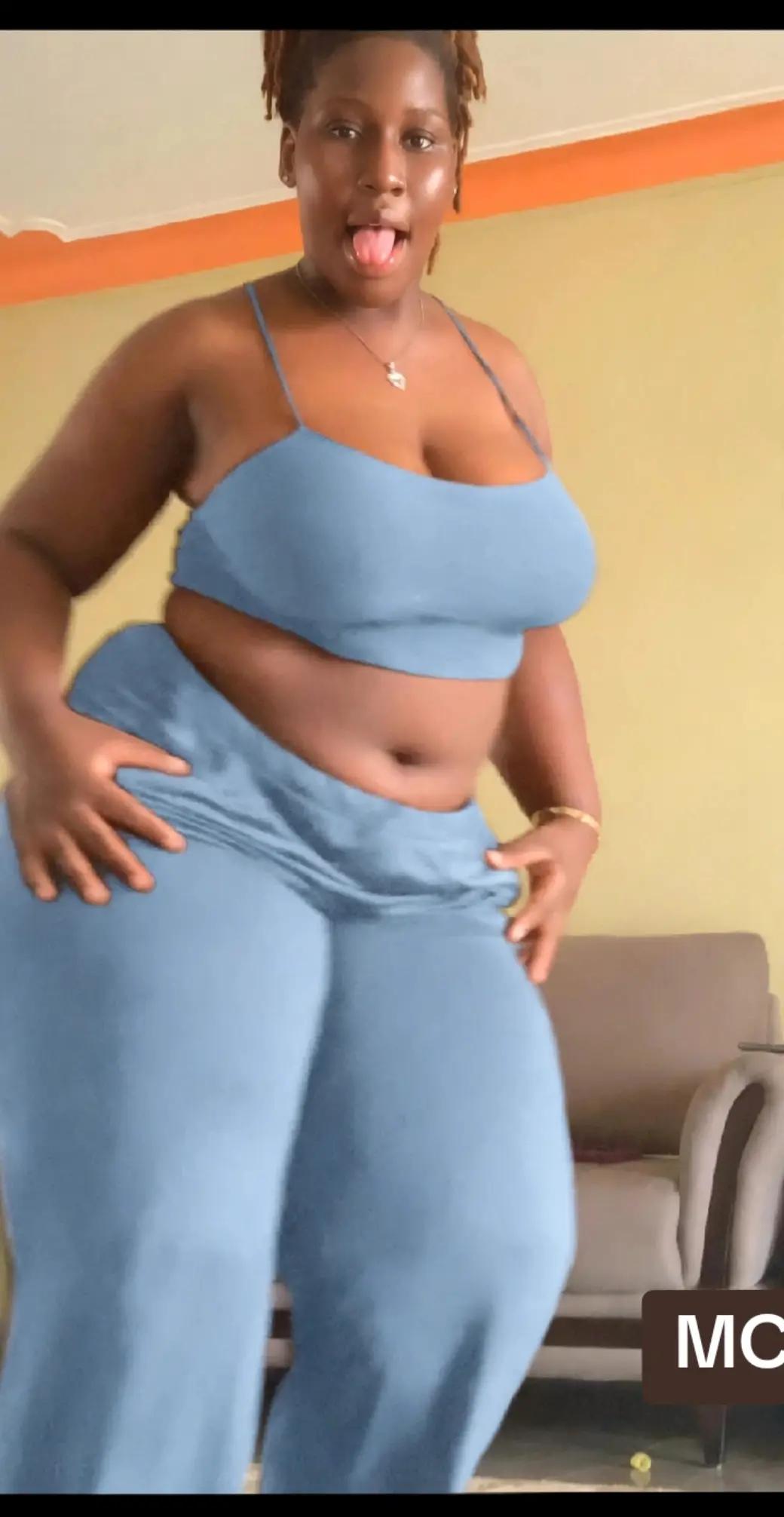 @Miss curvy 🥰