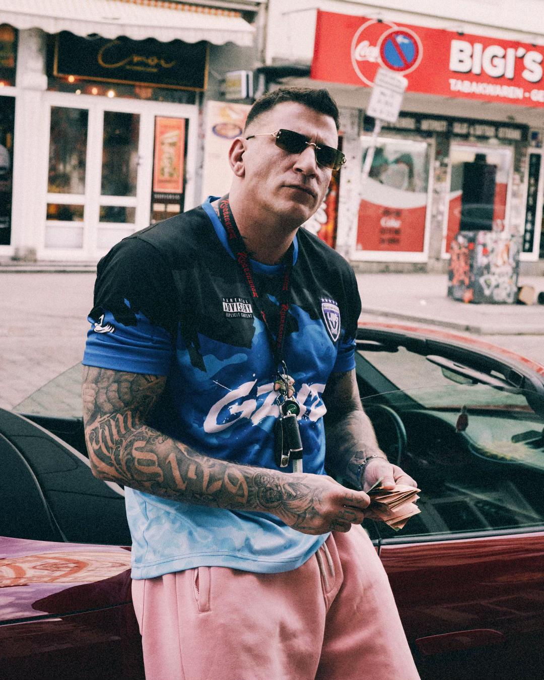 @GZUZ