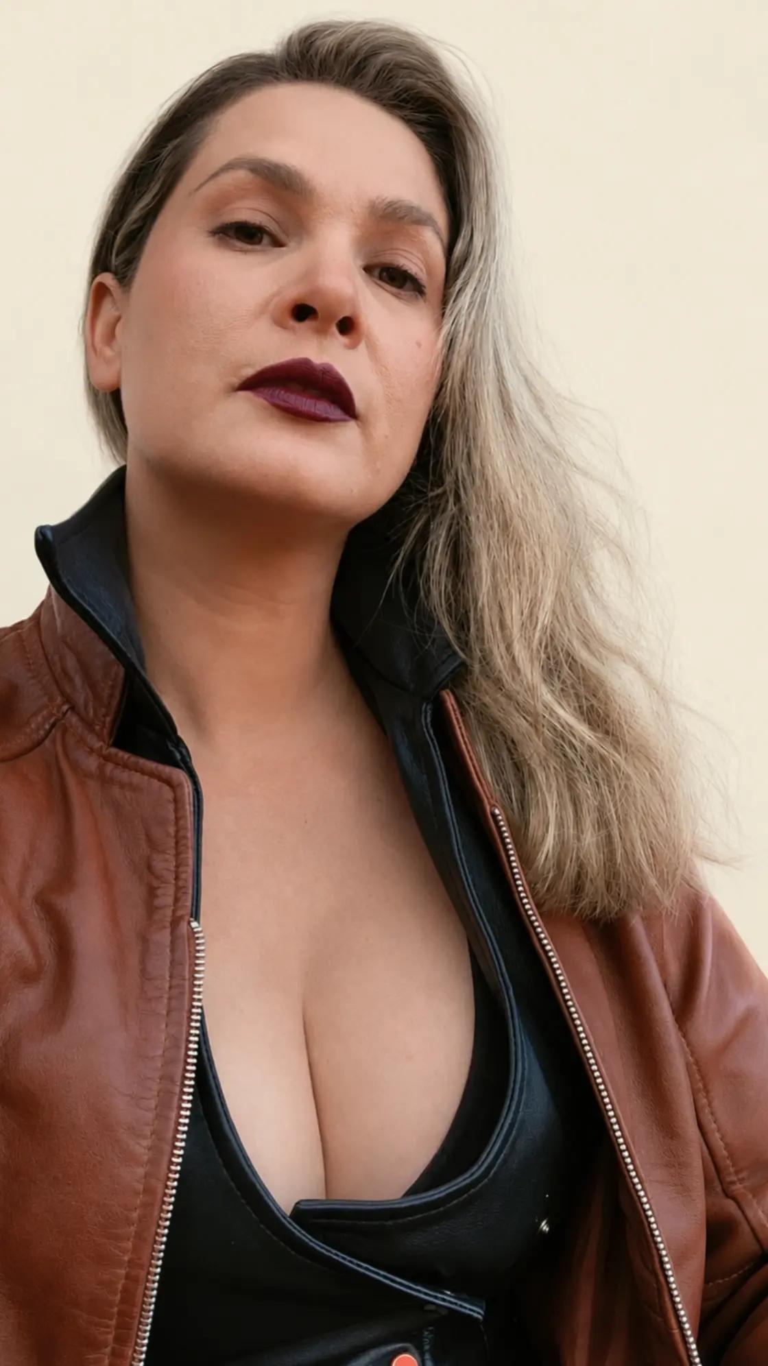 @Mistress joanalrg