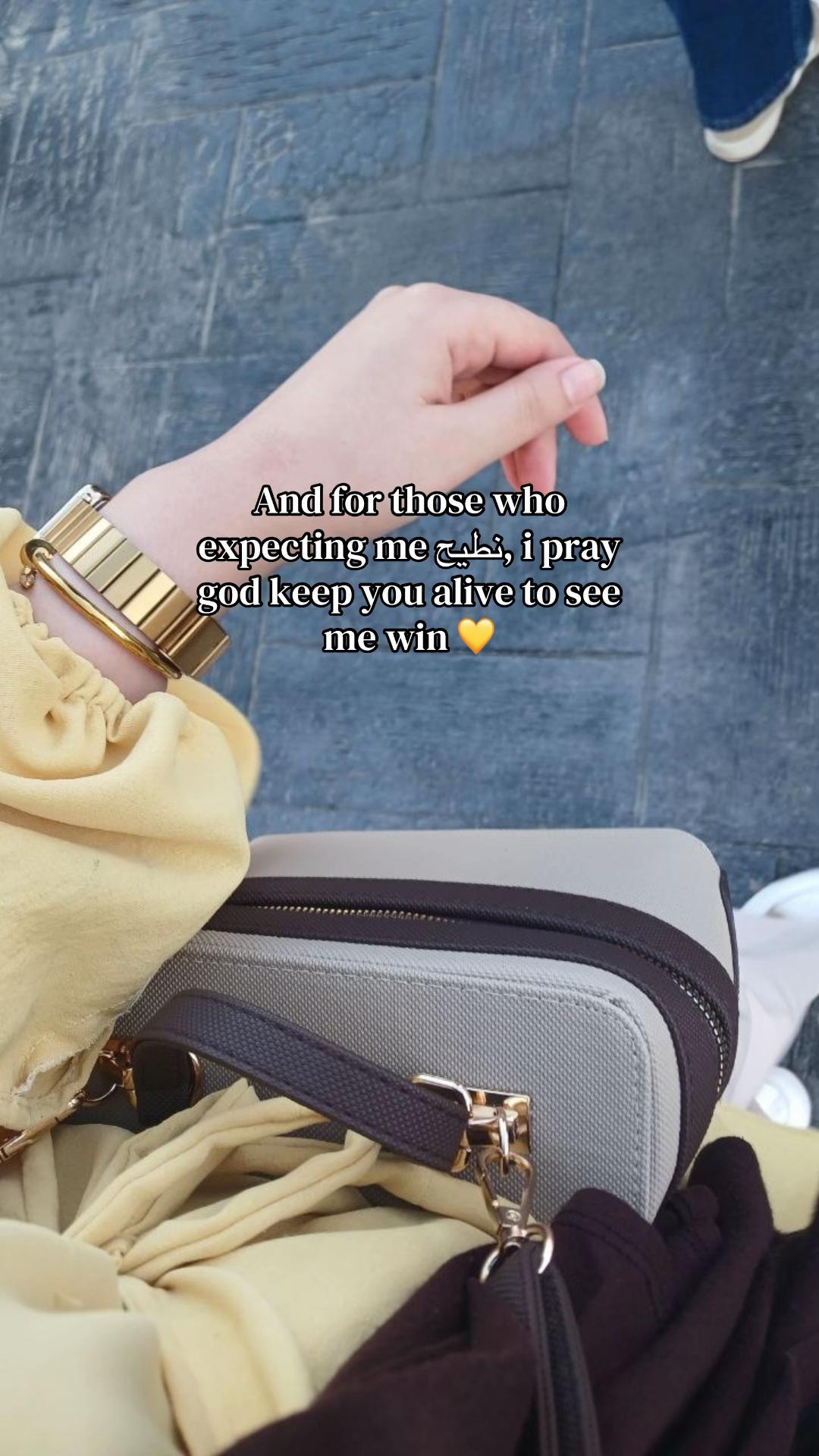 @𝒩🦢