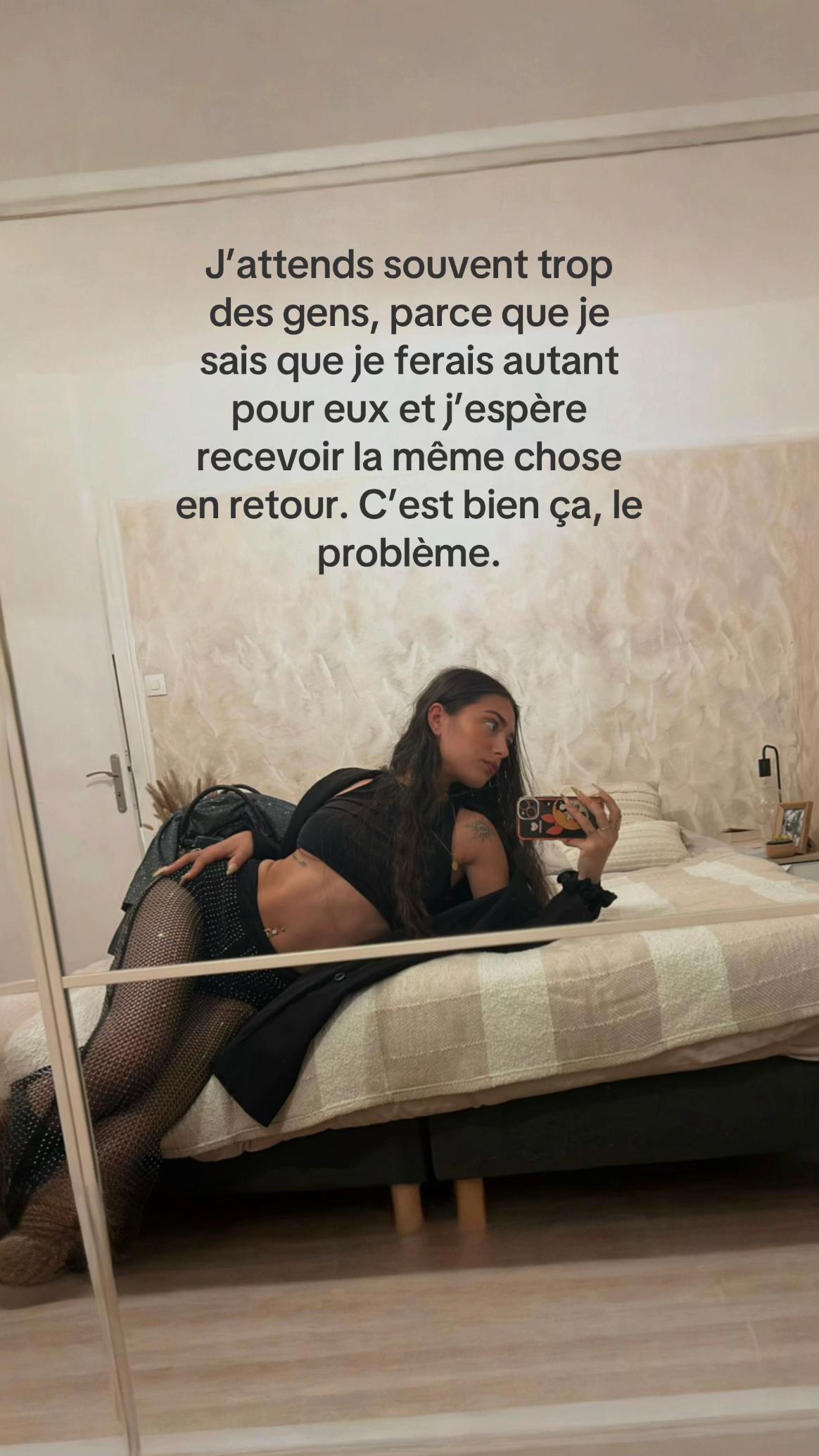 @𝑴𝑨𝑹𝑰𝑬-𝑳𝑶𝑼 ✨