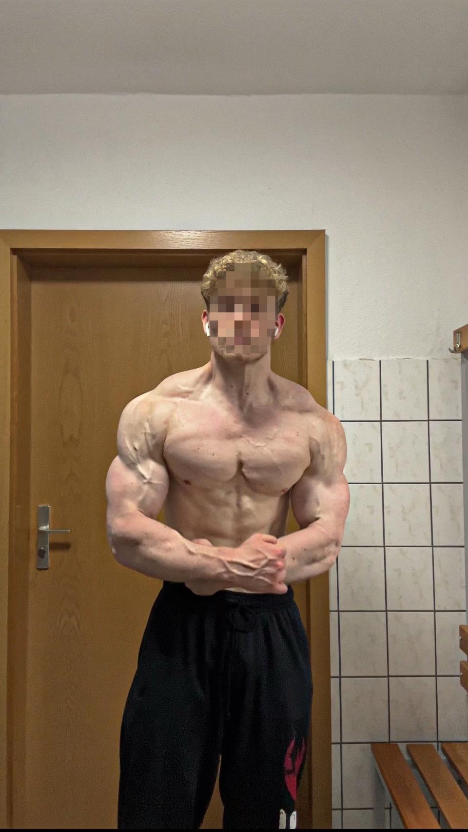 @henningym