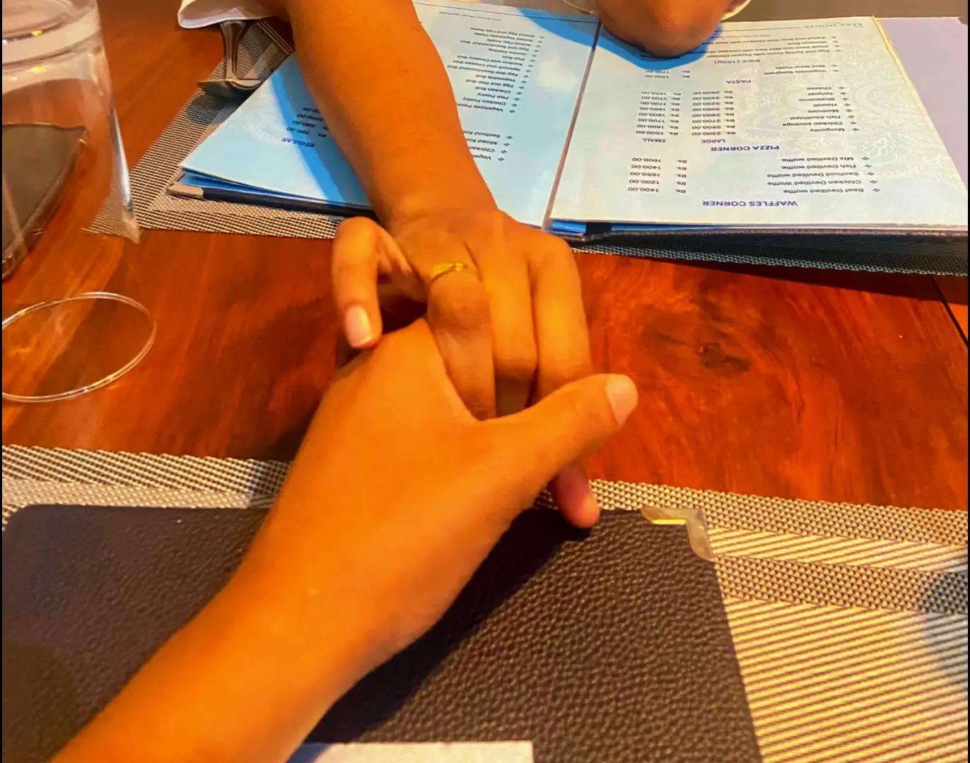 @🦋 𝗡𝗜𝗧𝗛𝗬𝗔 🦋