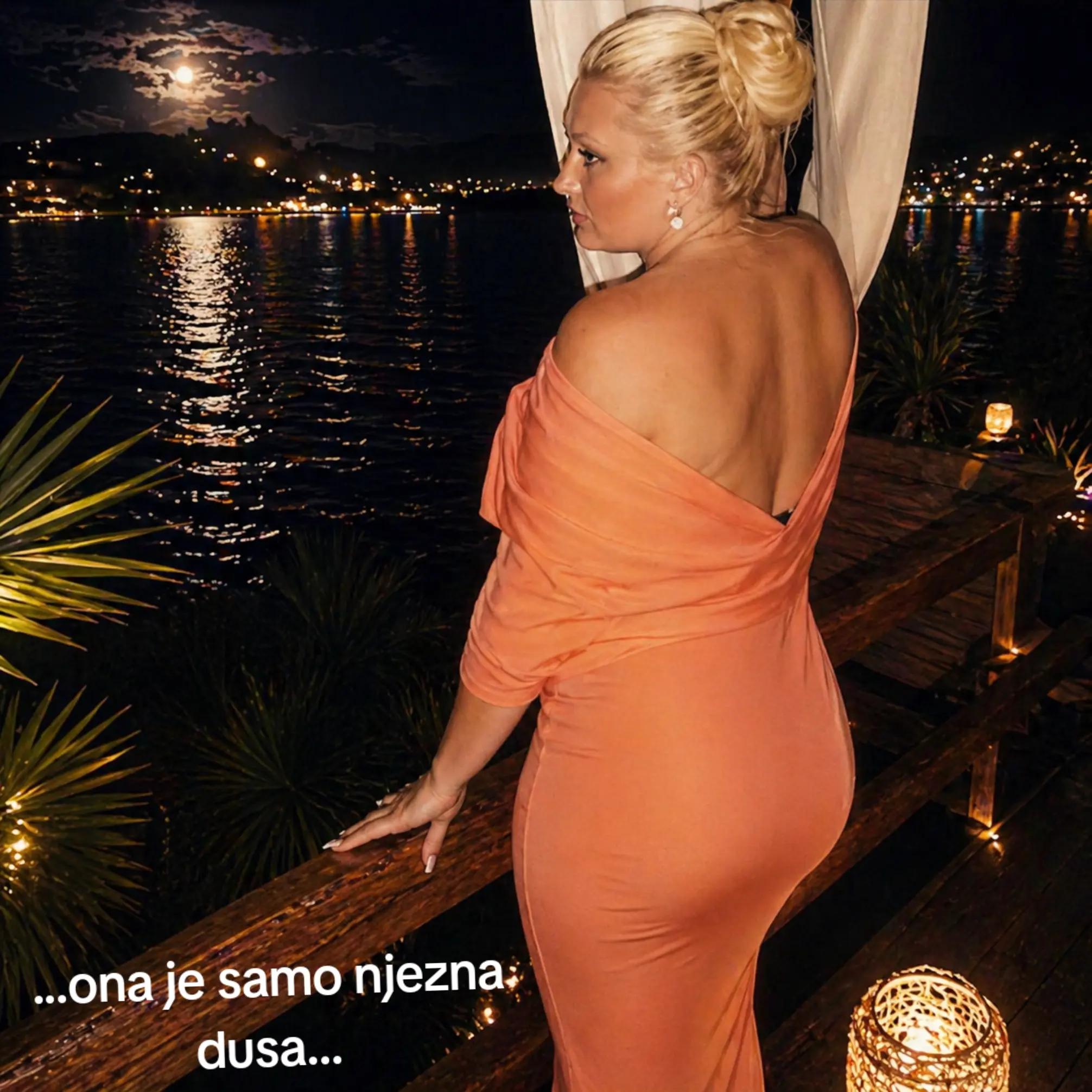 @Ela Mrkajic