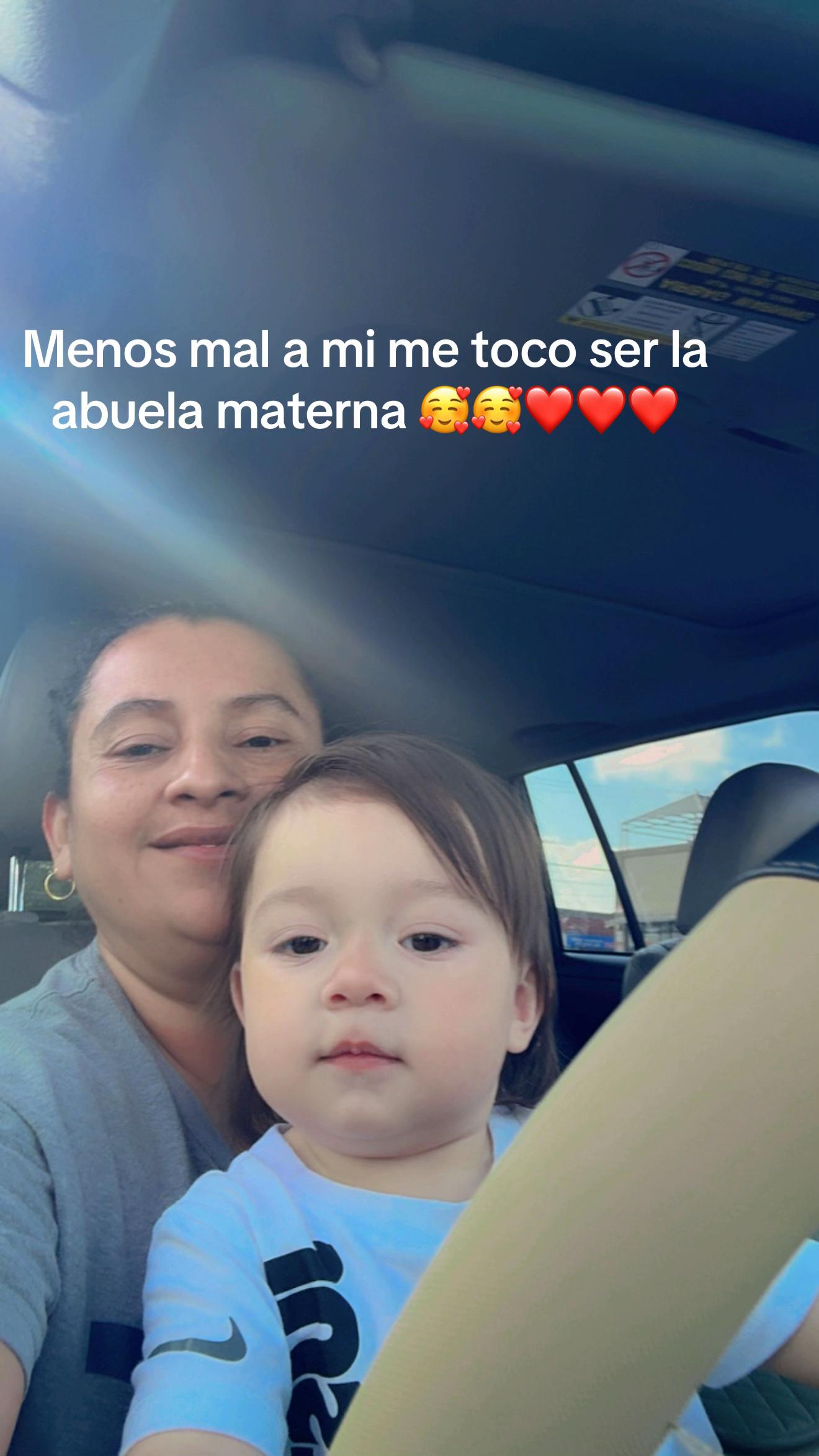 @Álvarez Carolina