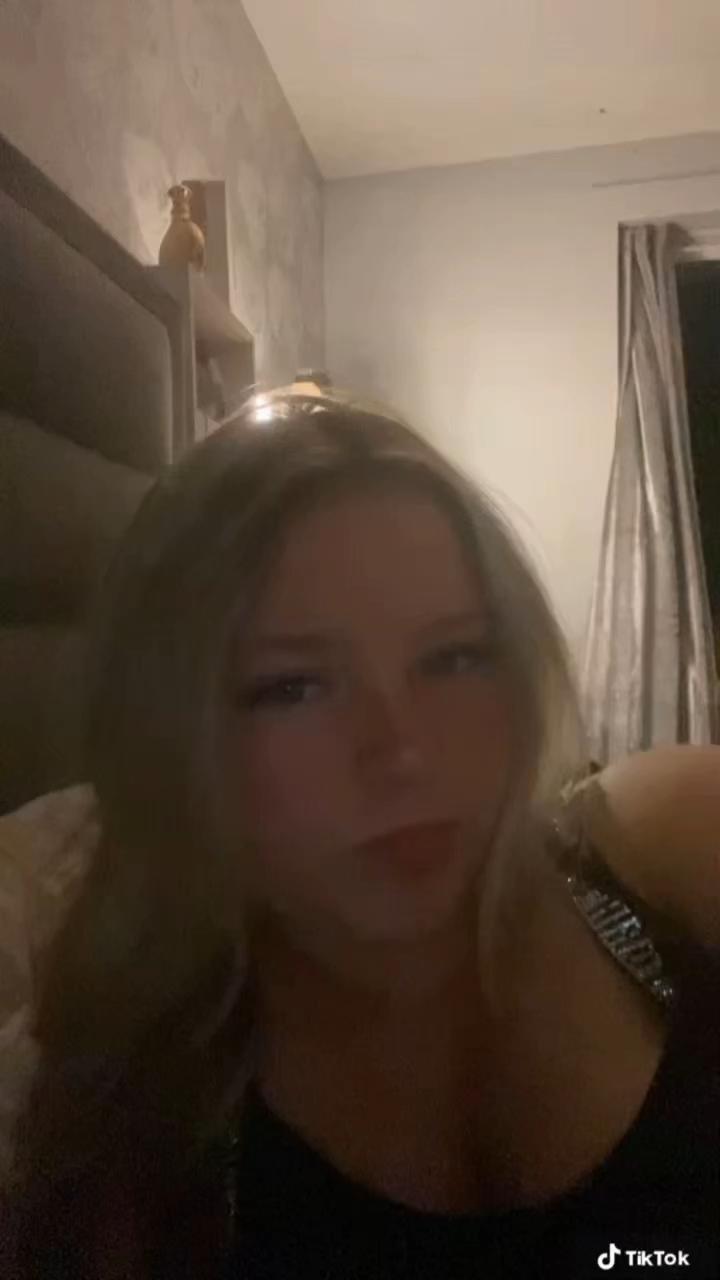 @𝐿𝒶𝓎𝓁𝒶-𝓂𝒶𝓇𝒾𝑒🩷👸