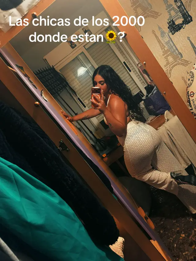 @_Saandraa_