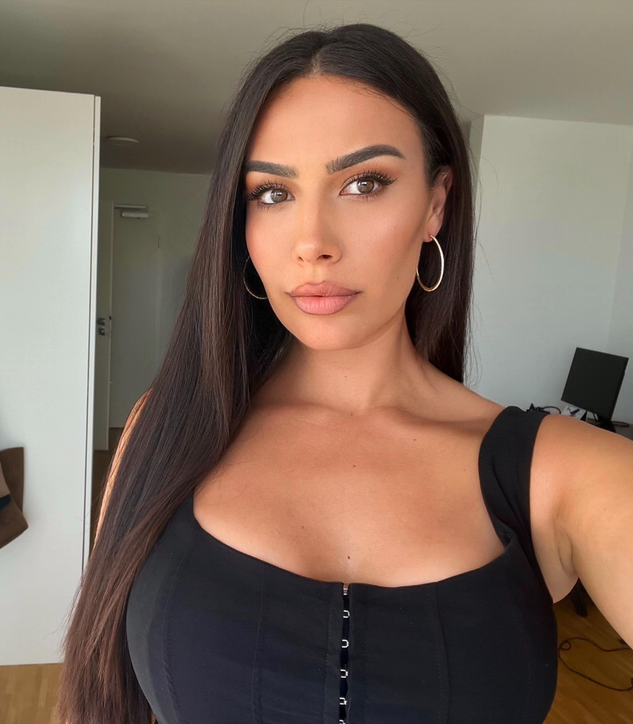 @stassia