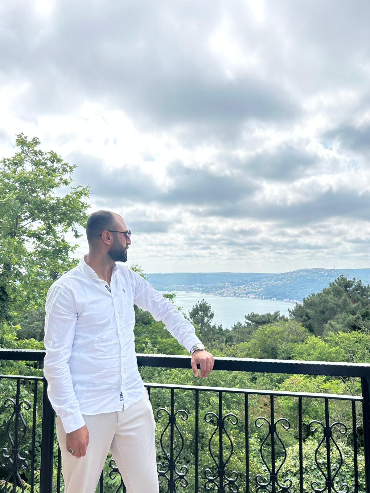 @Azat Ozkur