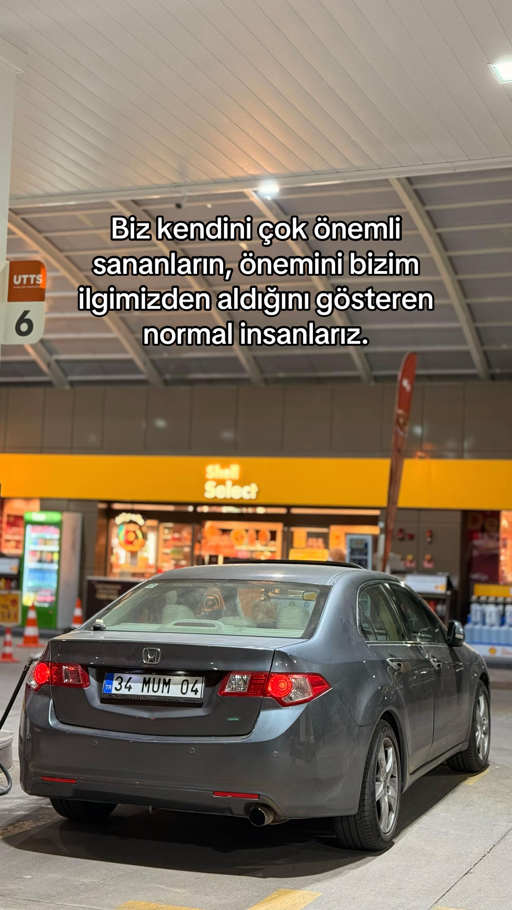 @𝐻.𝒟