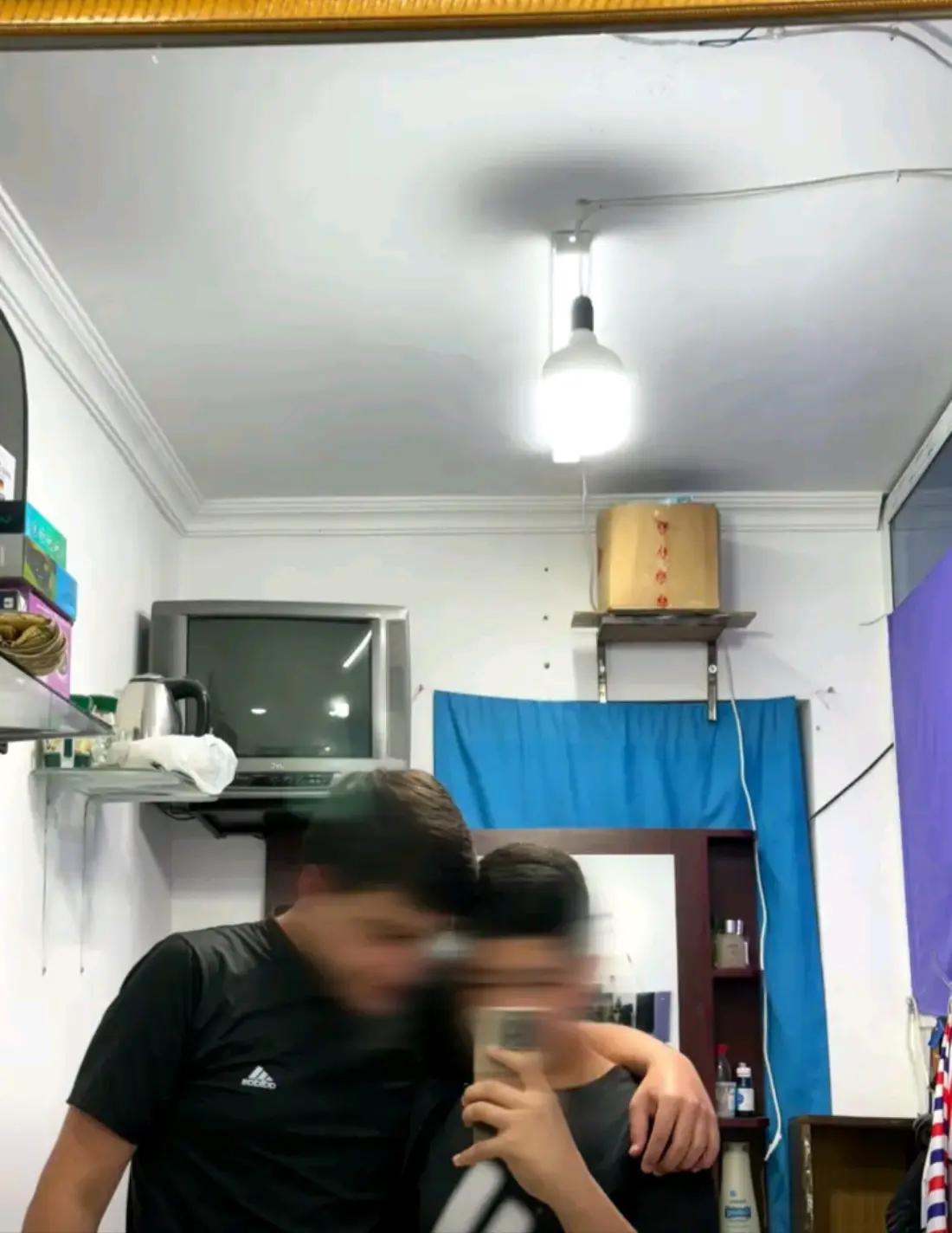 @esenov_B