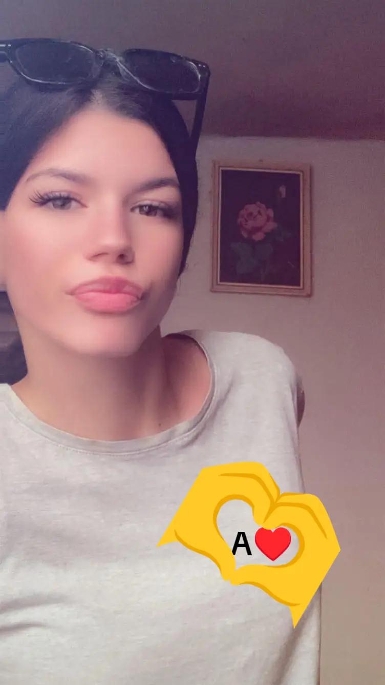 @csilla ❤️🤍