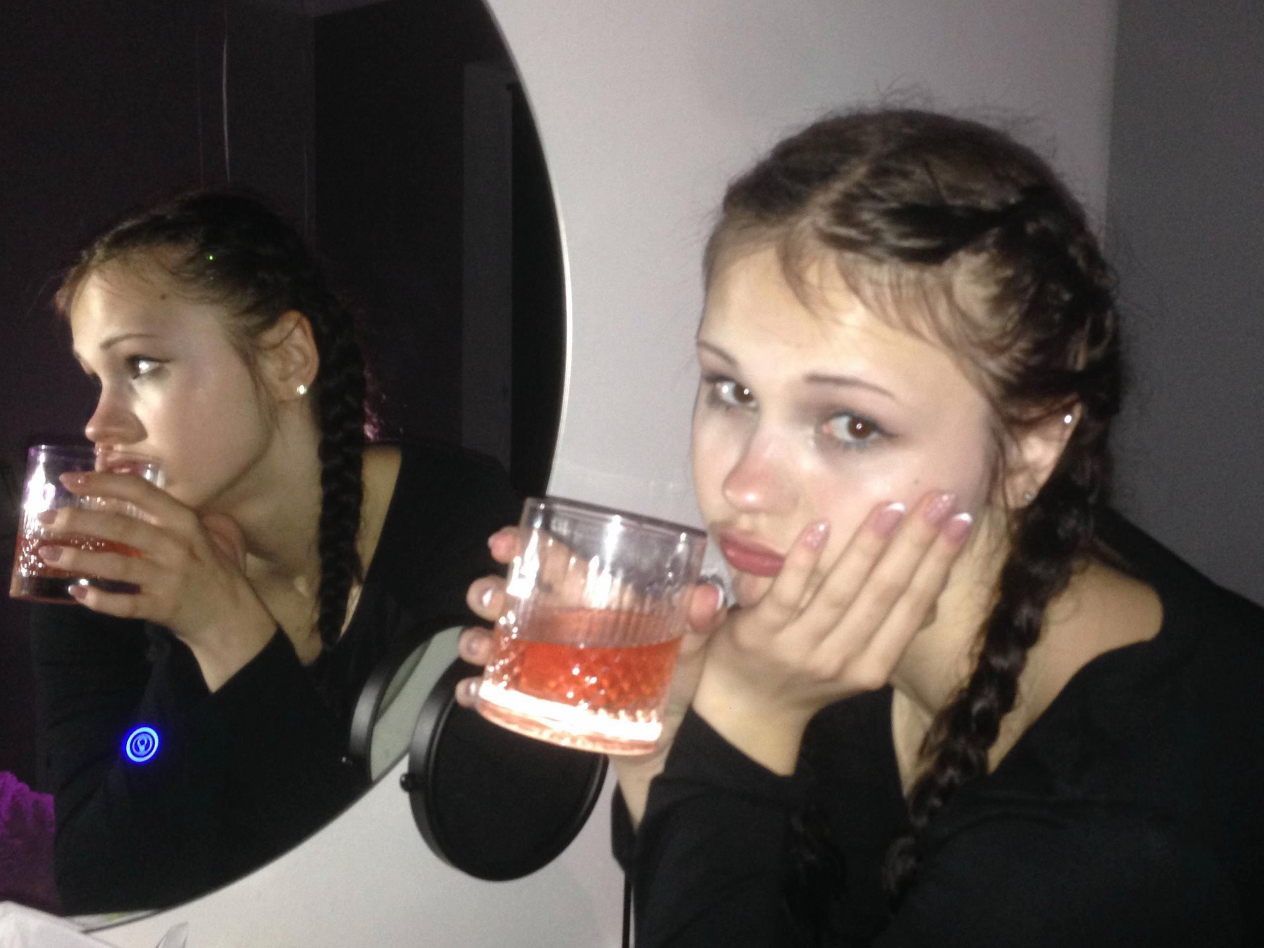 @настя гаддем:₽