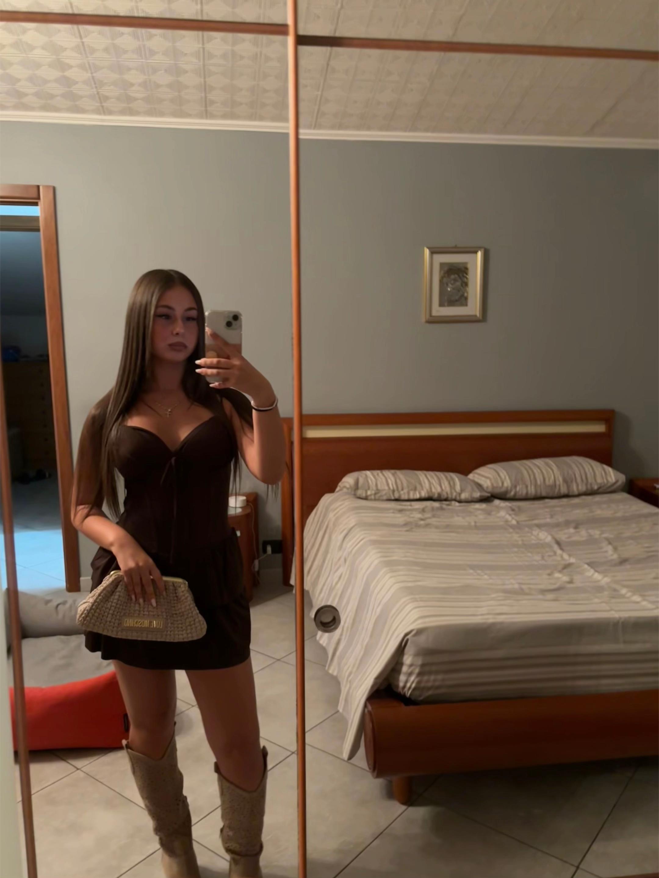 @chiarè