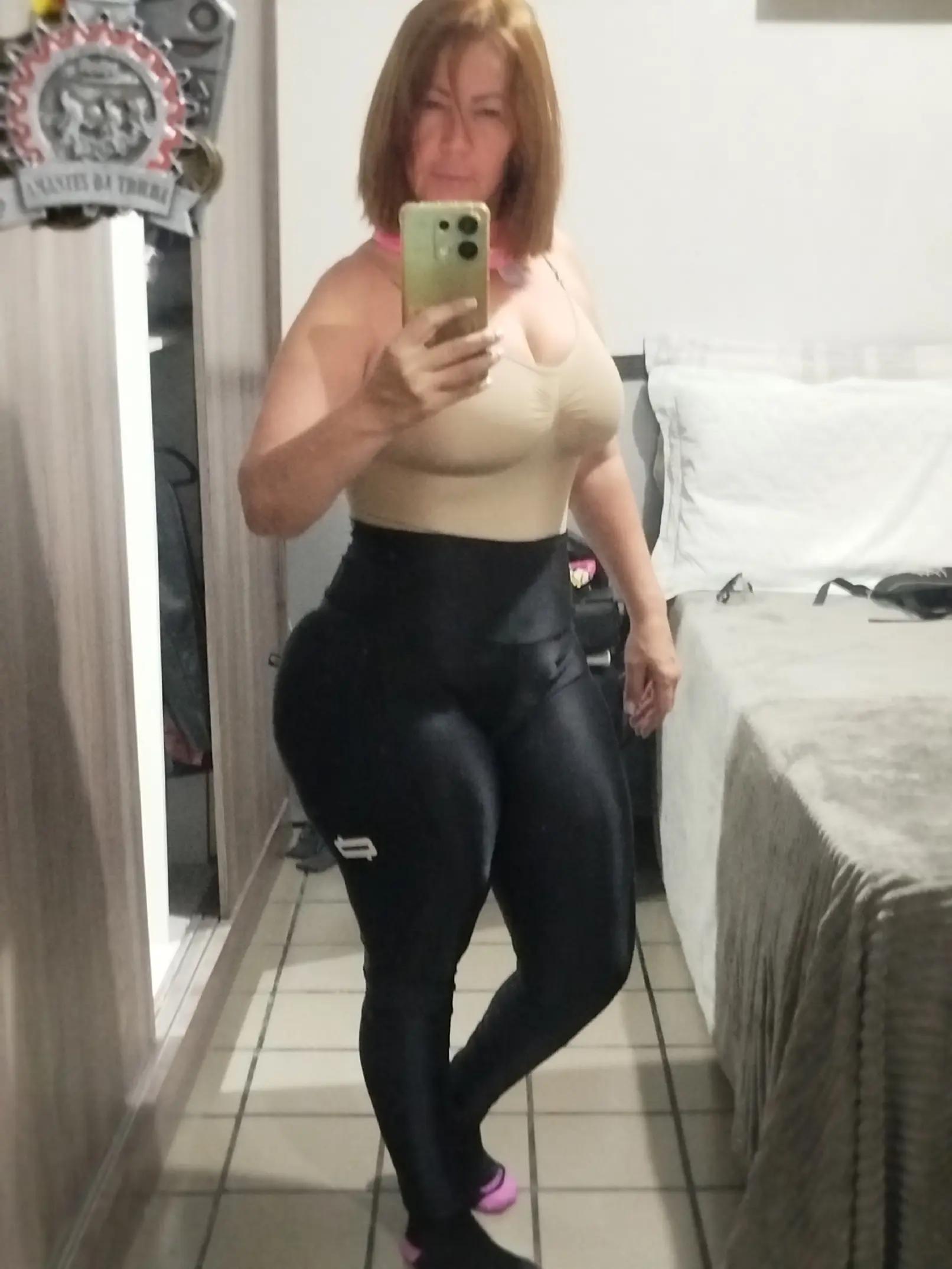 @suzycleiaferreira