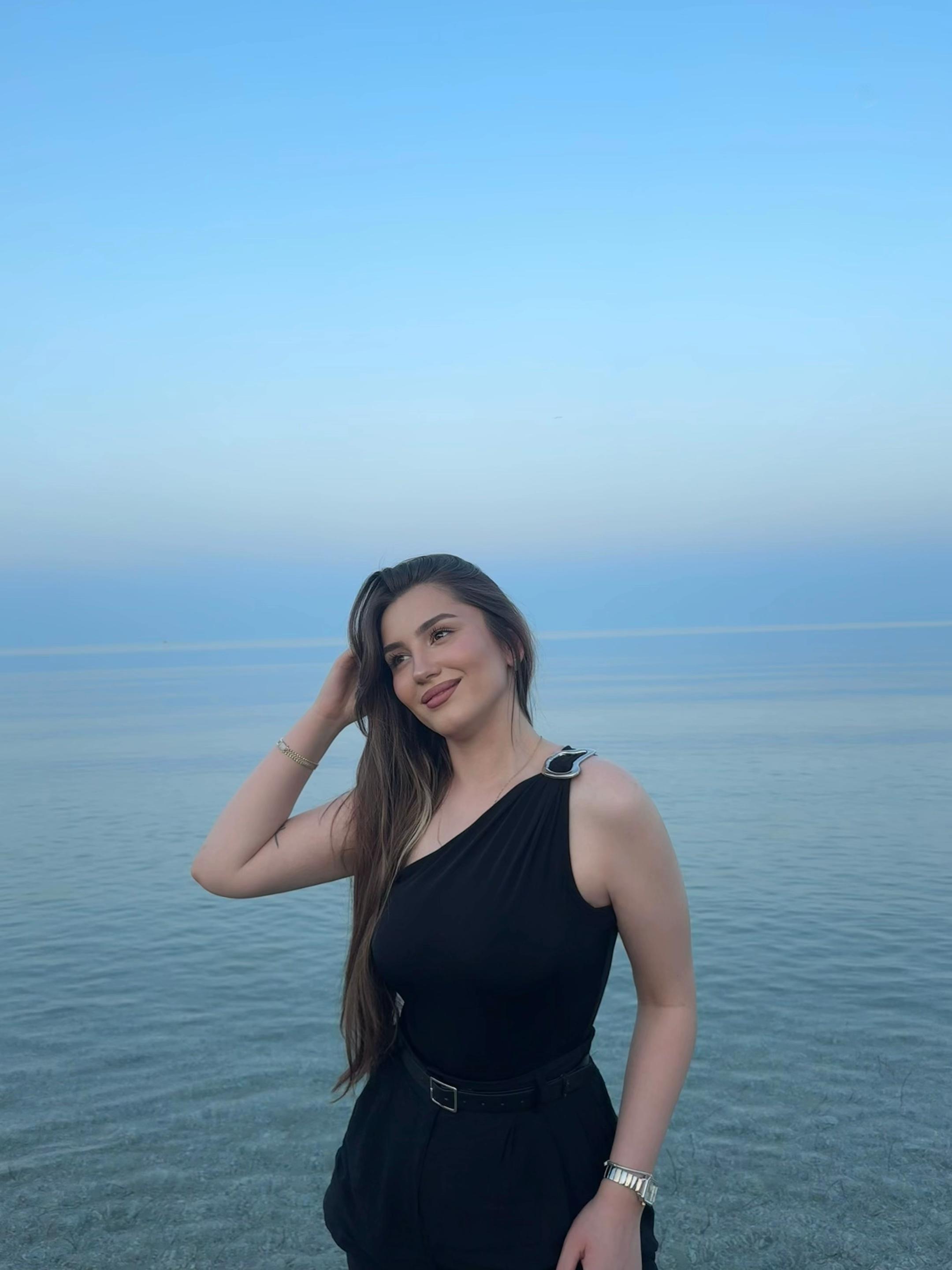 @Gamze &Ouml;zay
