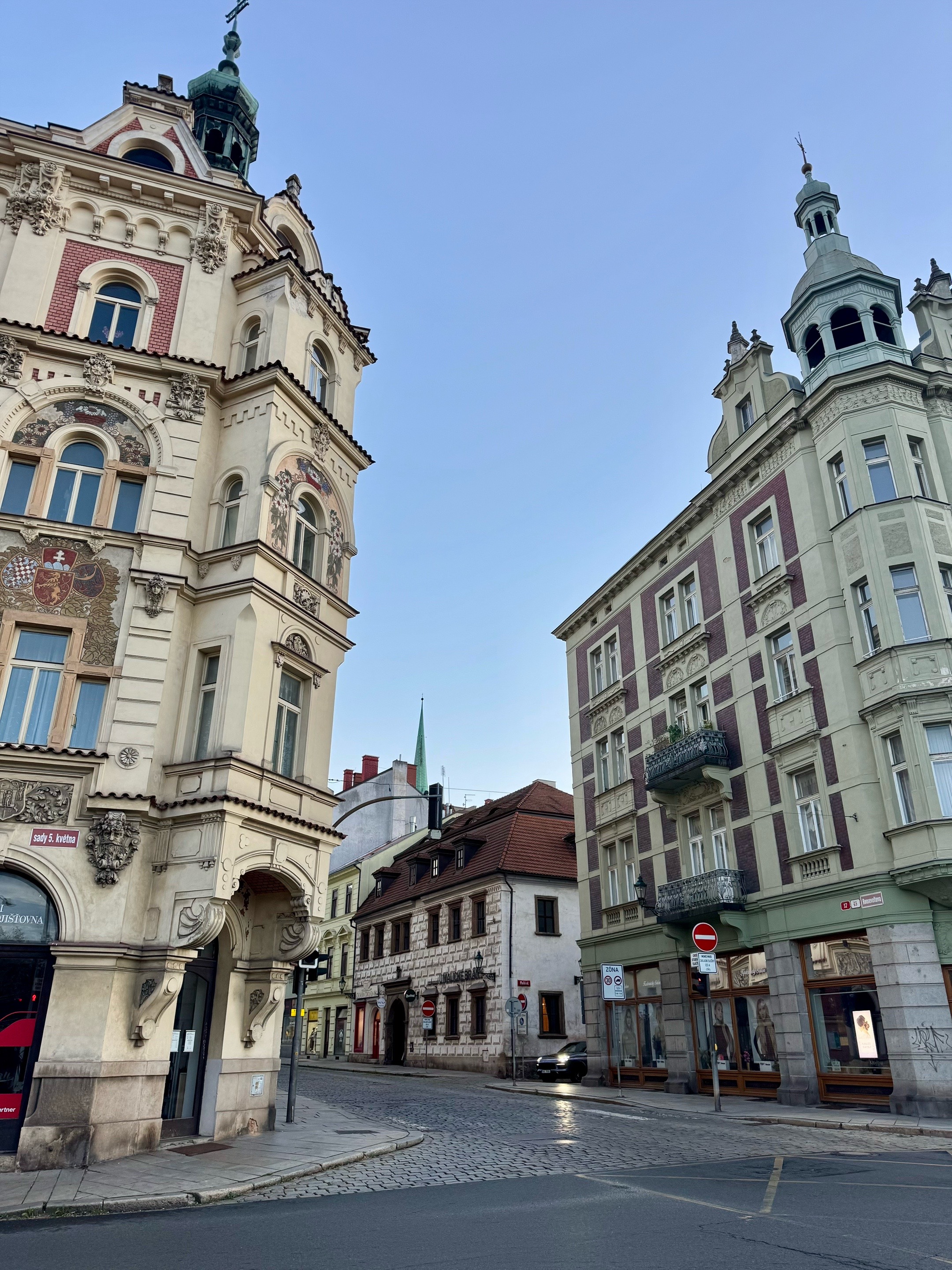 @Macey