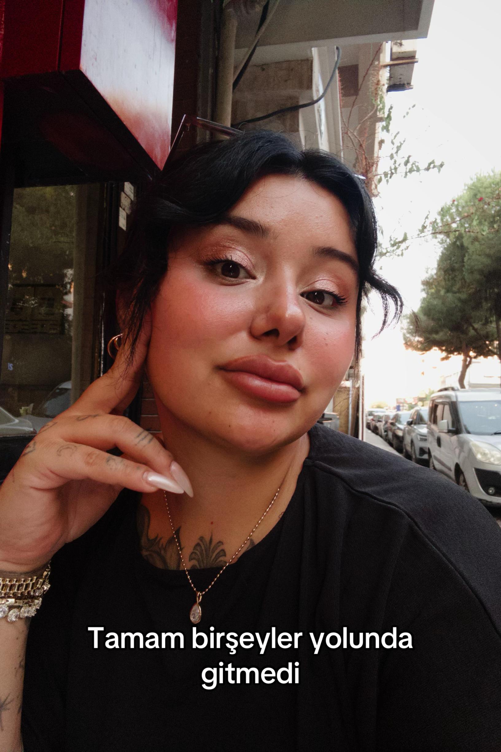 @Özlem Kurt