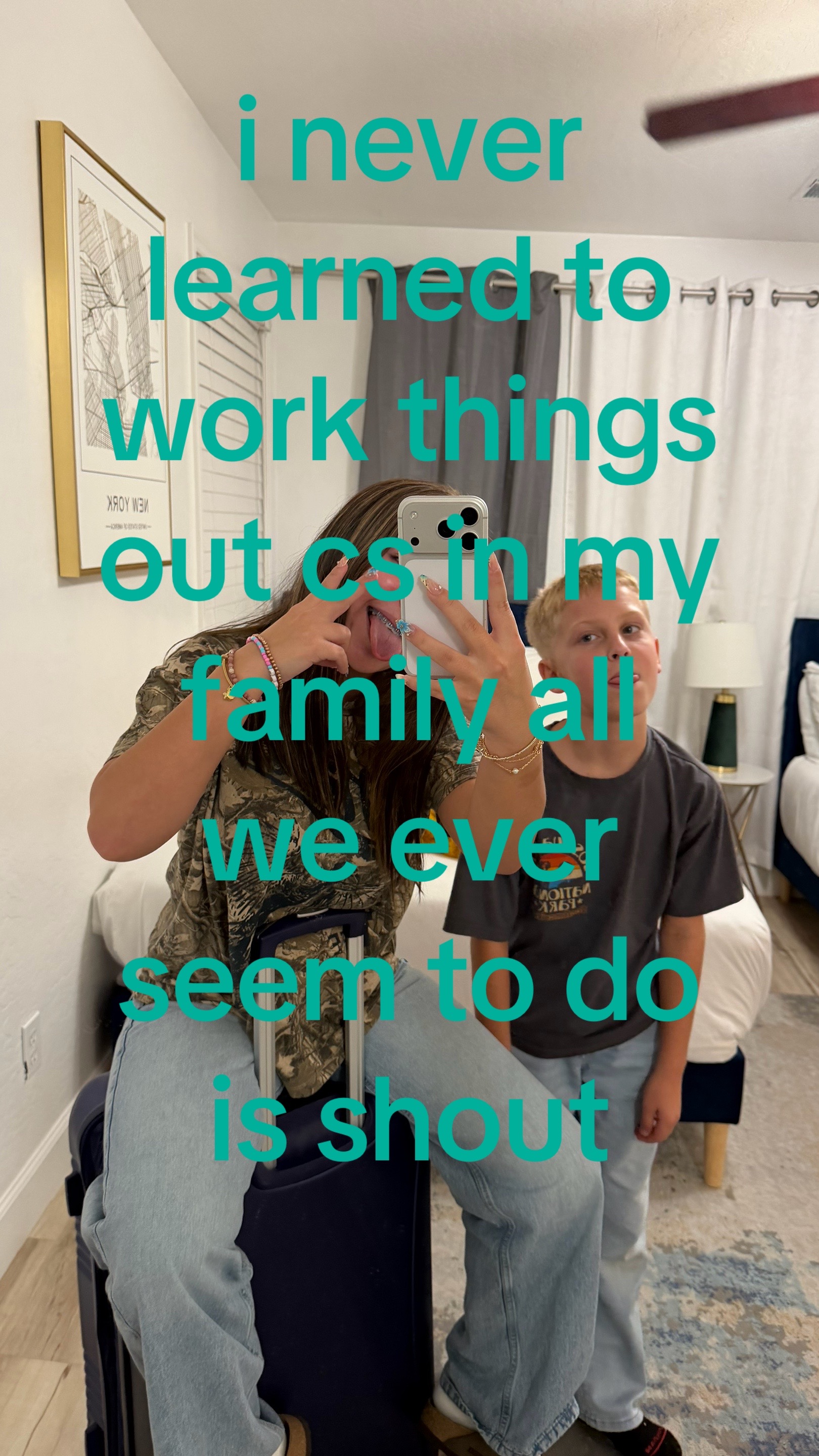 @⃟