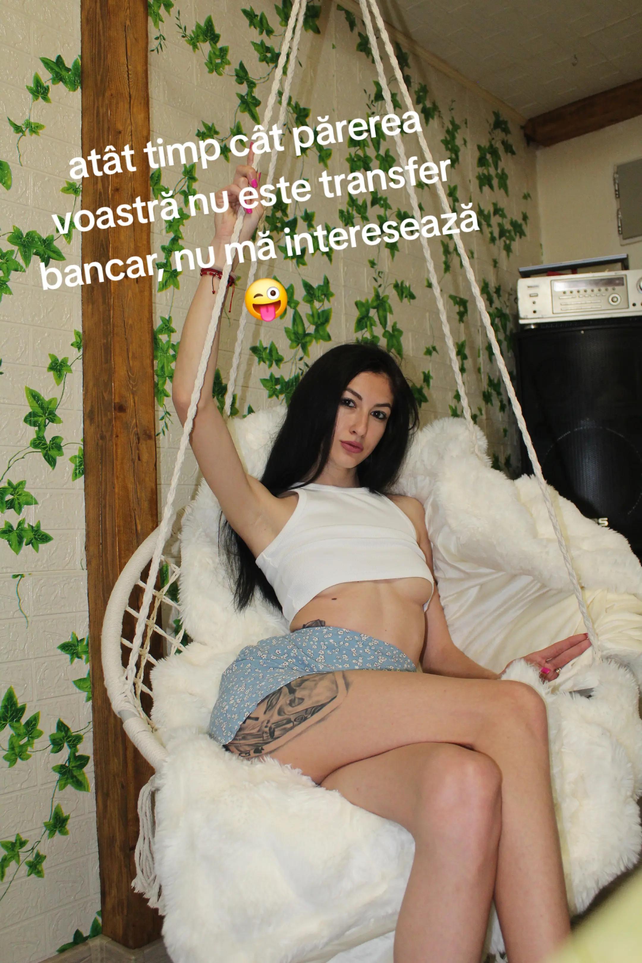 @Brunettebabe135