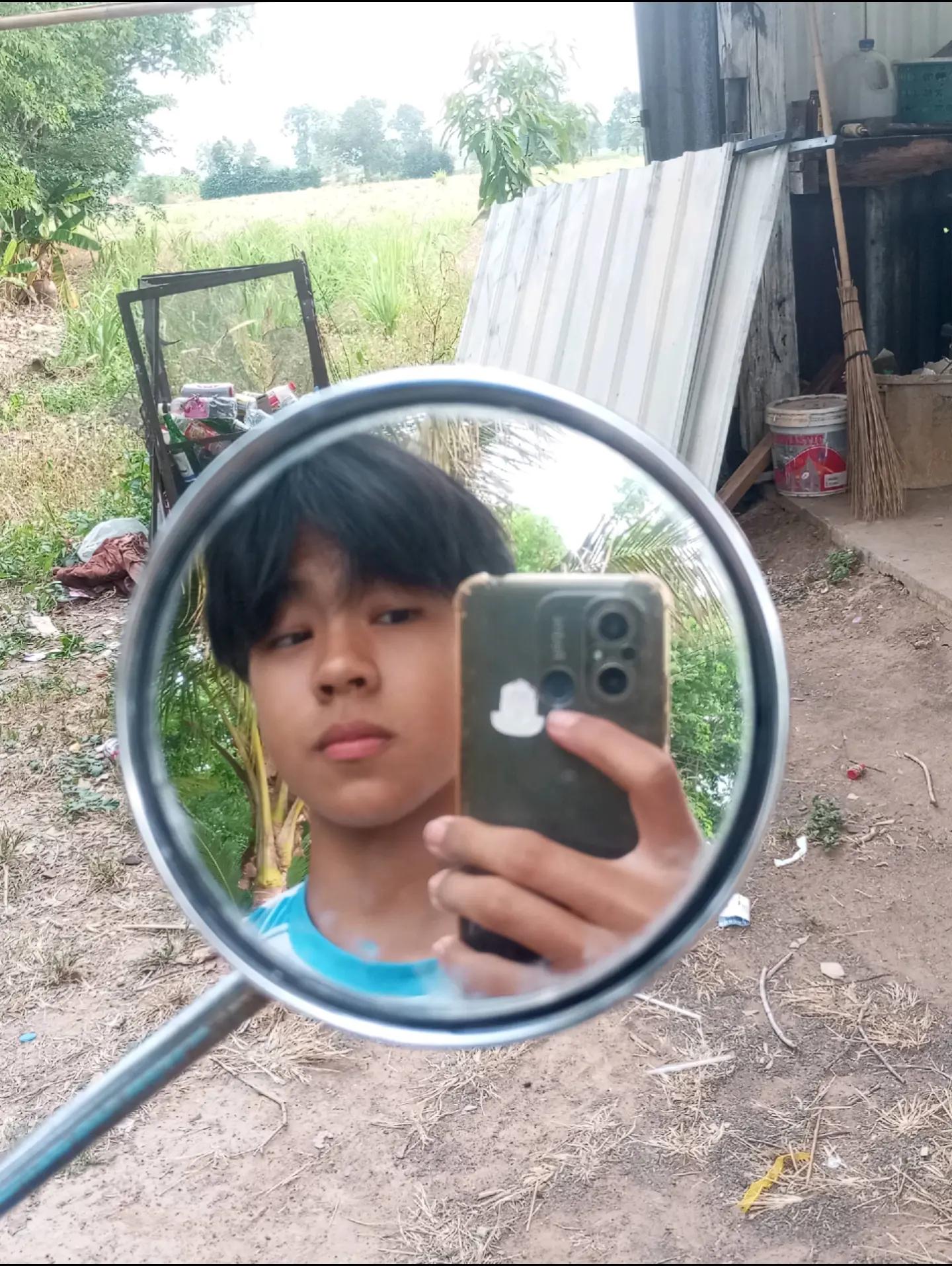 @เด็กชายกออ้ากล้าา